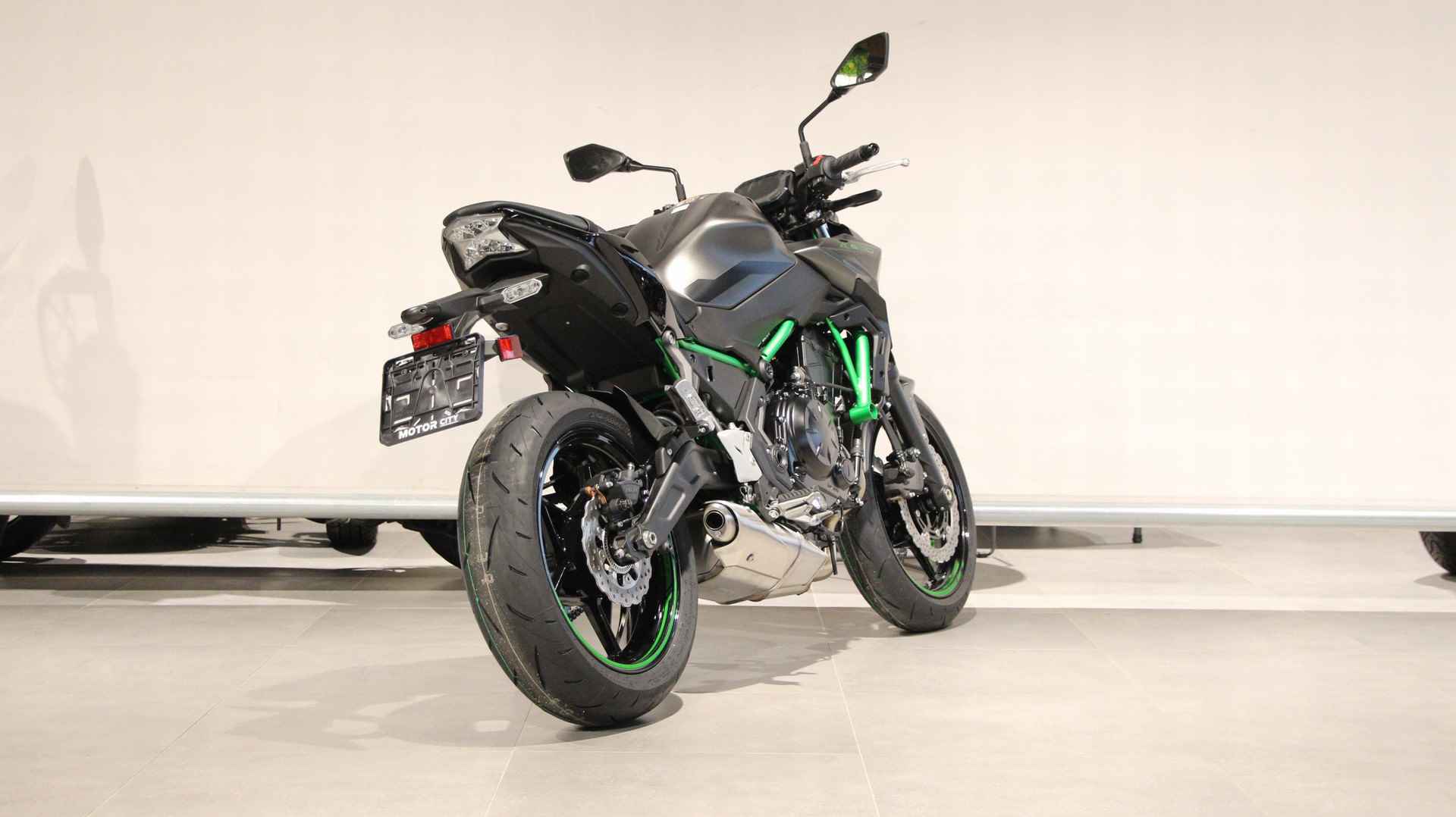 Kawasaki Z 650 - 8/8