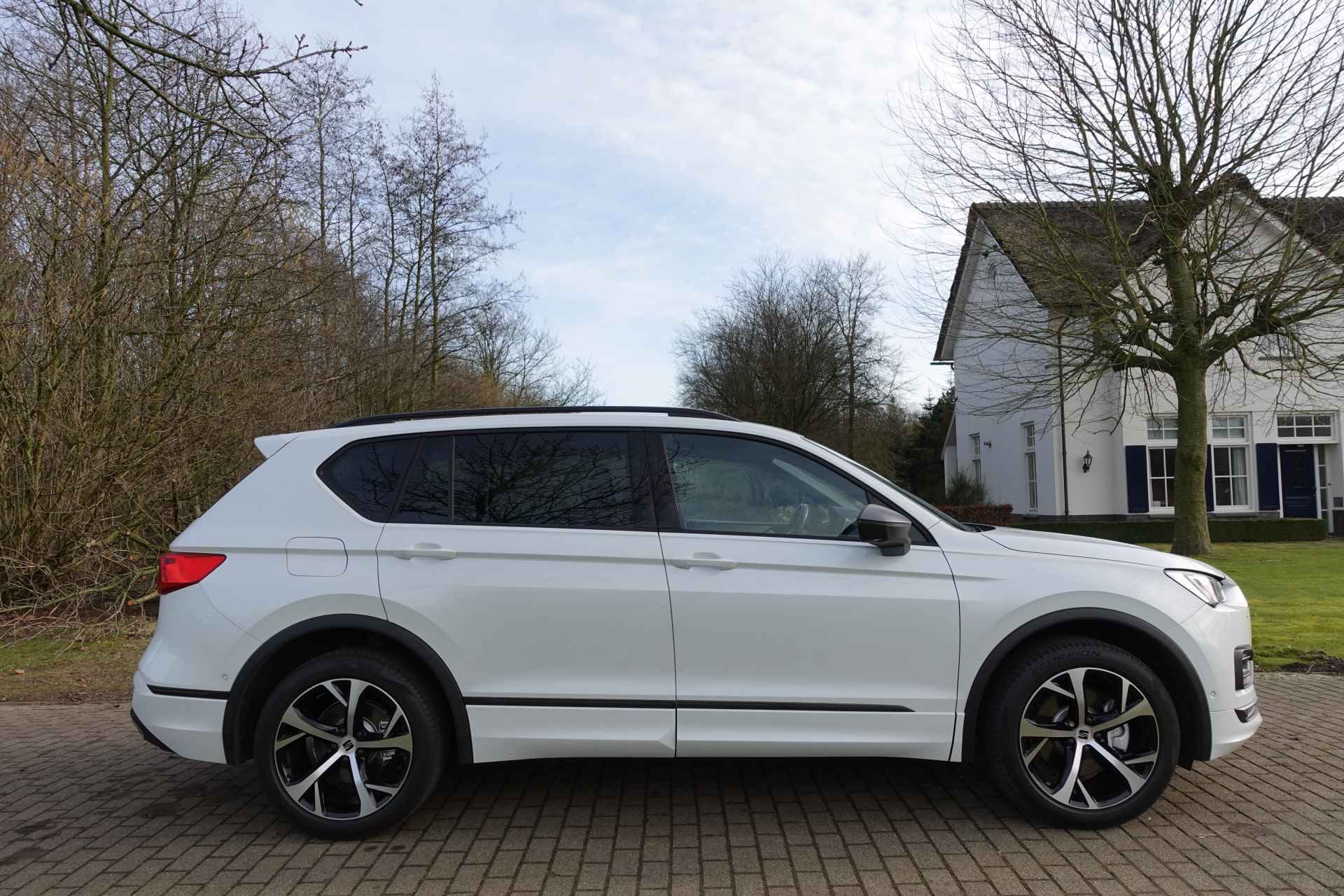 SEAT Tarraco 1.4 TSI e-Hybrid PHEV FR Business Intense | Trekhaak | 360 camera | Adaptive cruise control | Stuurverwarming | Stoelverwarming | - 7/55