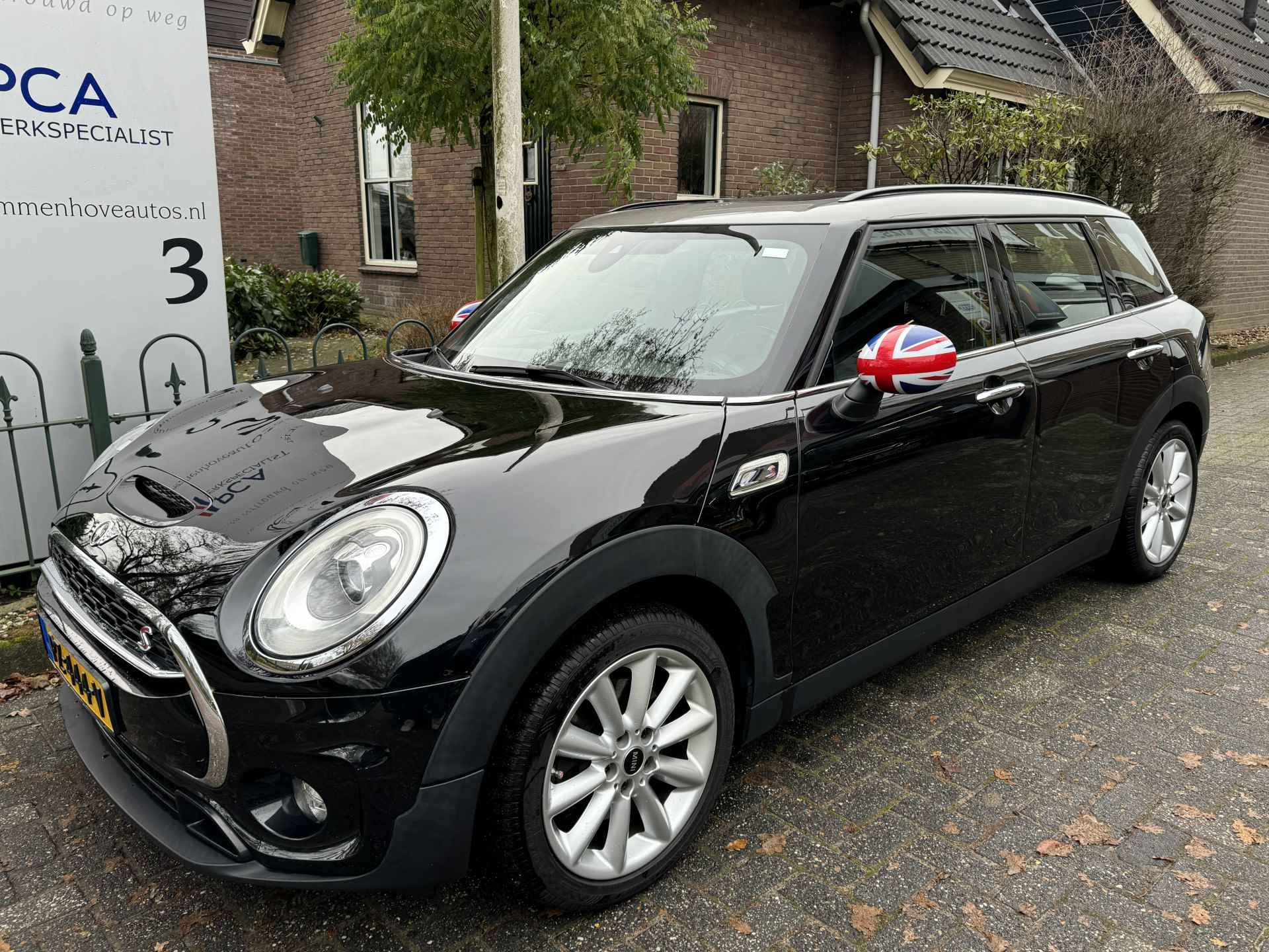 MINI Clubman 2.0 Cooper S Chili Serious Business "S" Airco/Navi/Stoelverw./Sport uitvoering - 3/53