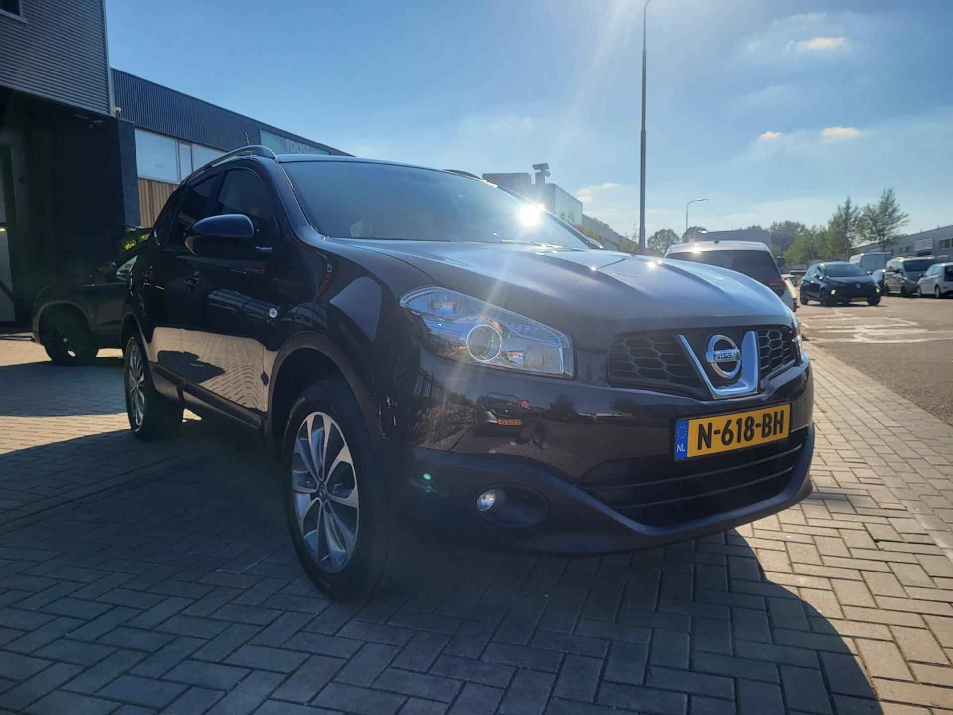 Nissan Qashqai +2 2.0 Tekna, 7 persoons, trekhaak, leer, navi - 8/28