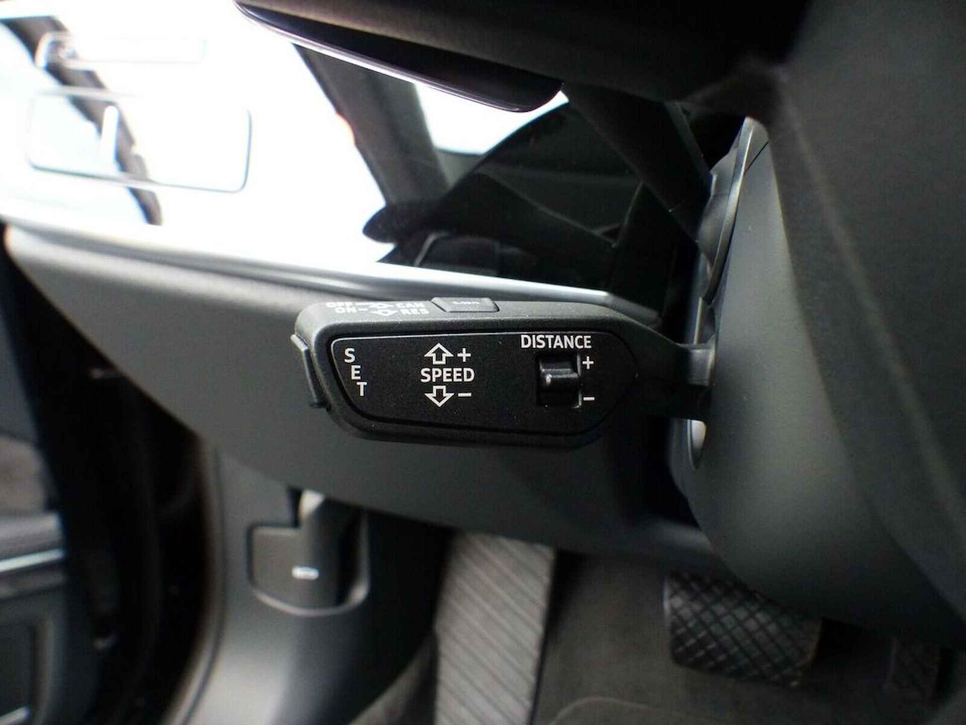 Audi A8 60 TFSI e quattro 449 PK ACC BenO Head-Up 360 Camera Schuifdak - 13/18