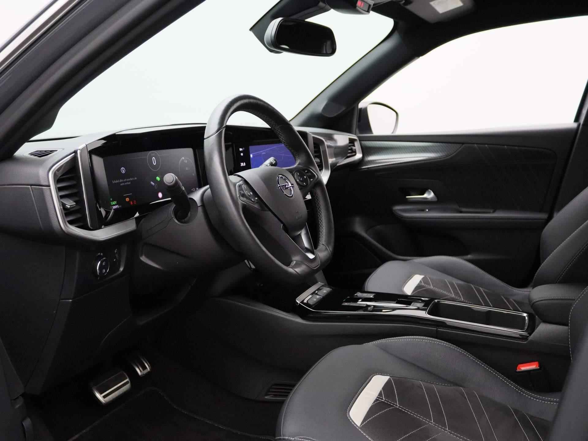 Opel Mokka-e Ultimate 50-kWh | Half-Leder | Navigatie | Camera | Stoelverwarming | - 29/35