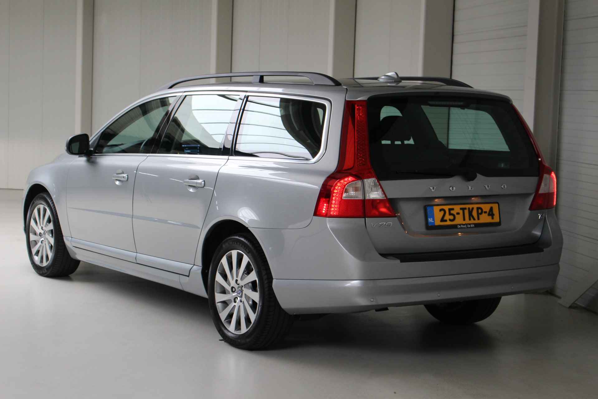 Volvo V70 1.6 T4 Limited Edition Automaat Leder | Cruise Control | El. achterklep | Xenon | Dakrails - 3/27