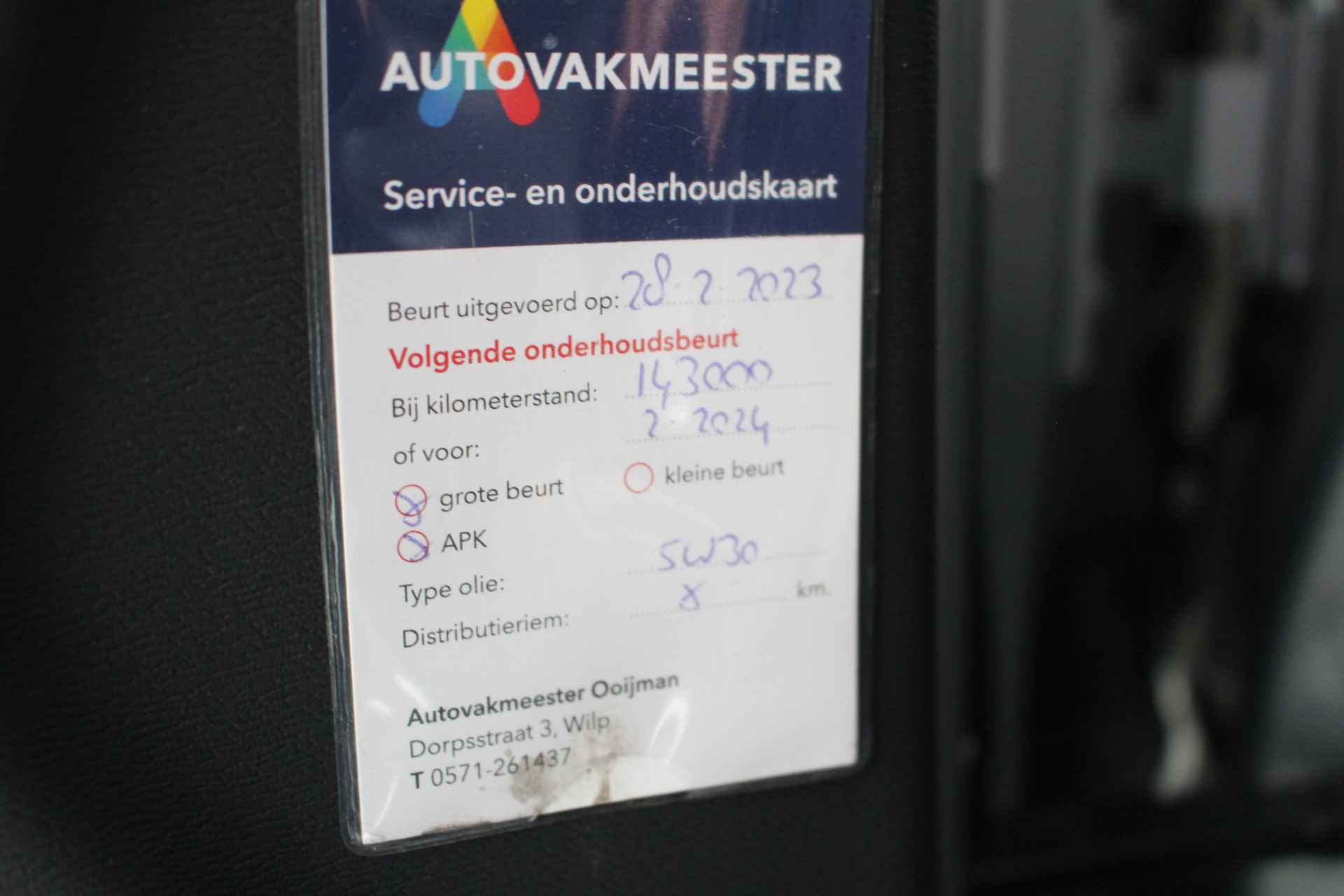 Volvo V70 1.6 T4 Limited Edition Automaat Leder | Cruise Control | El. achterklep | Xenon | Dakrails - 14/27