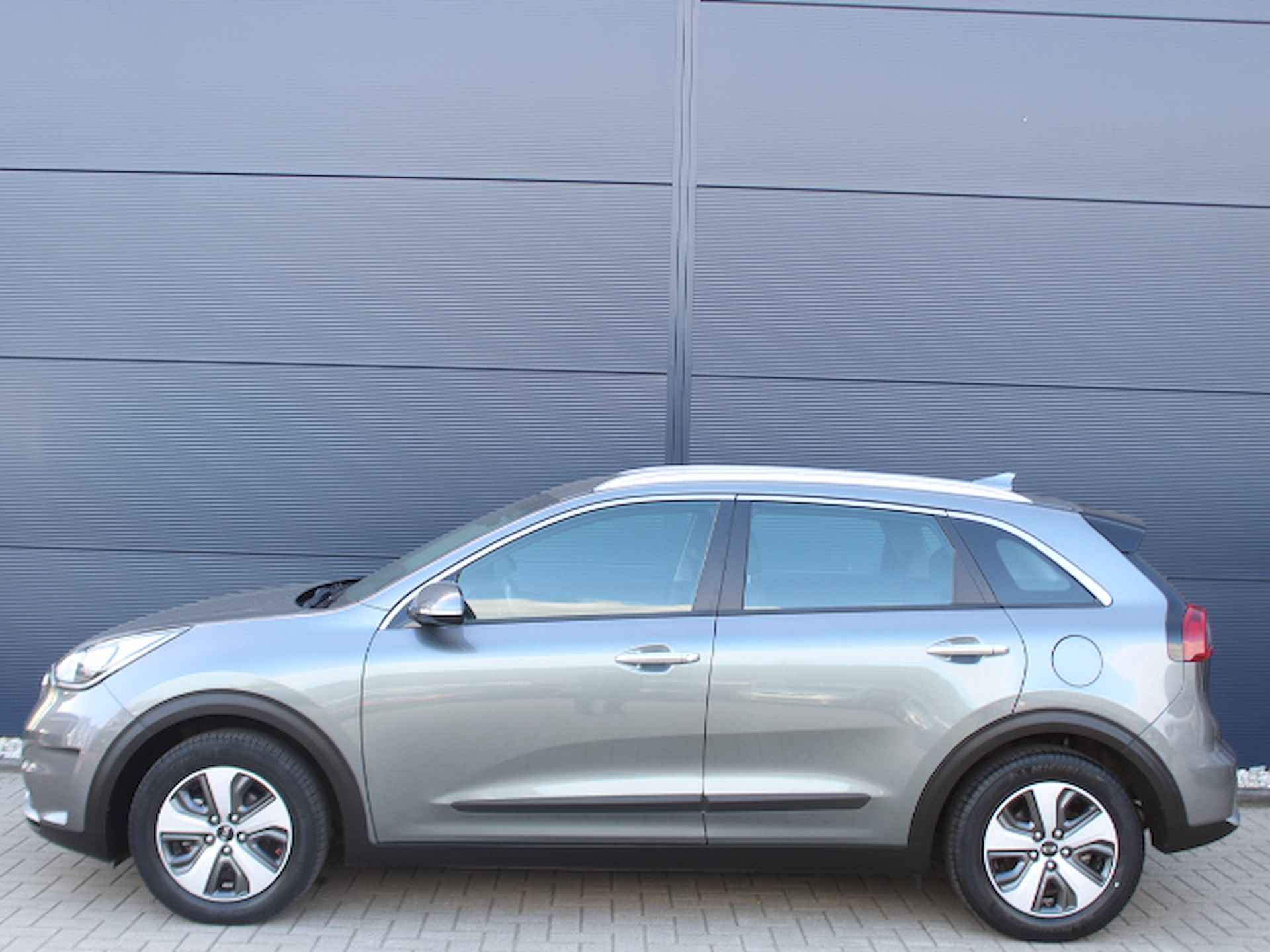 KIA Niro 1.6 GDi Hybrid 141pk DCT6 DynamicLine - 5/44