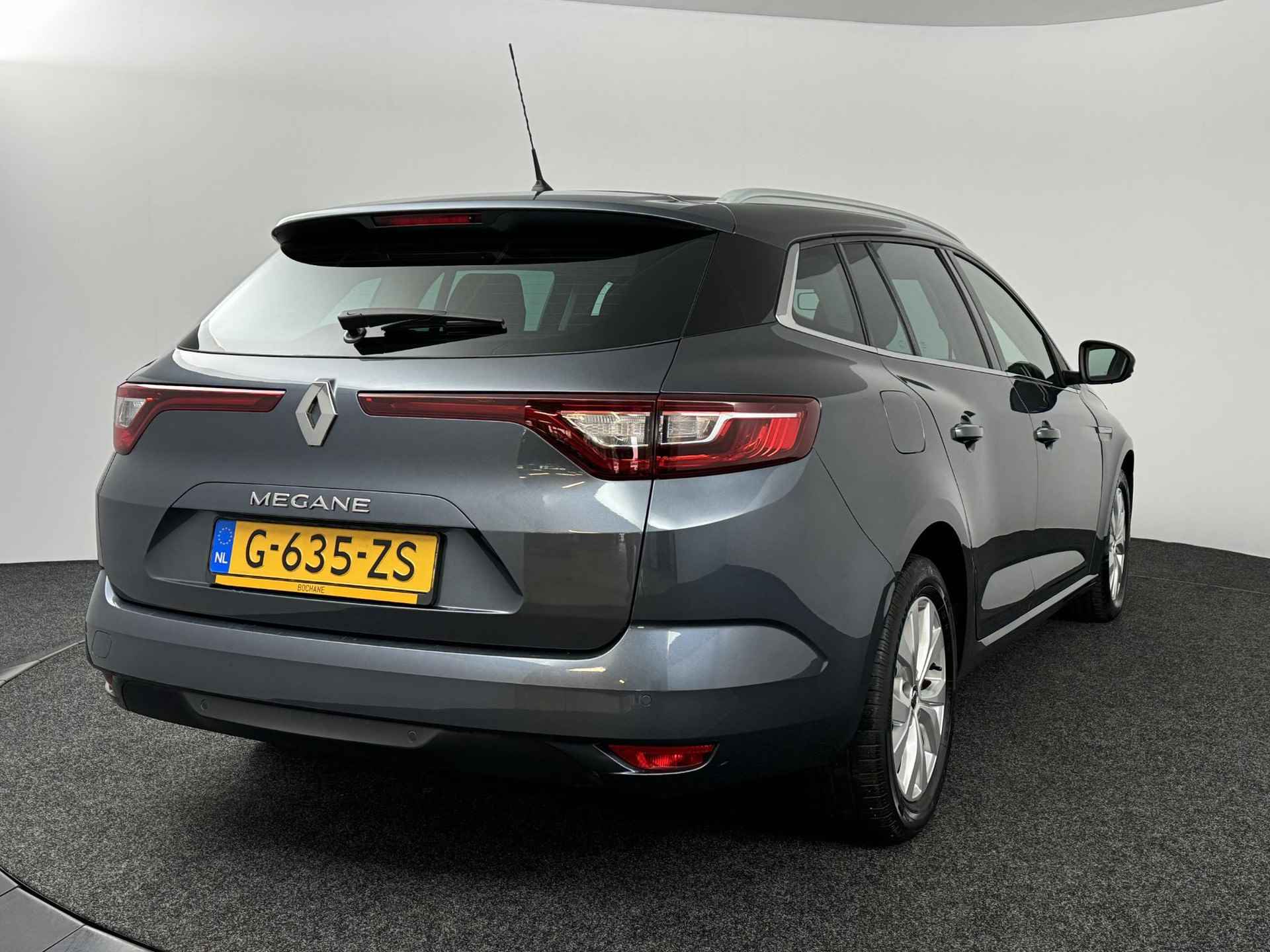 Renault Mégane Estate 1.5 Blue dCi Limited - 3/48