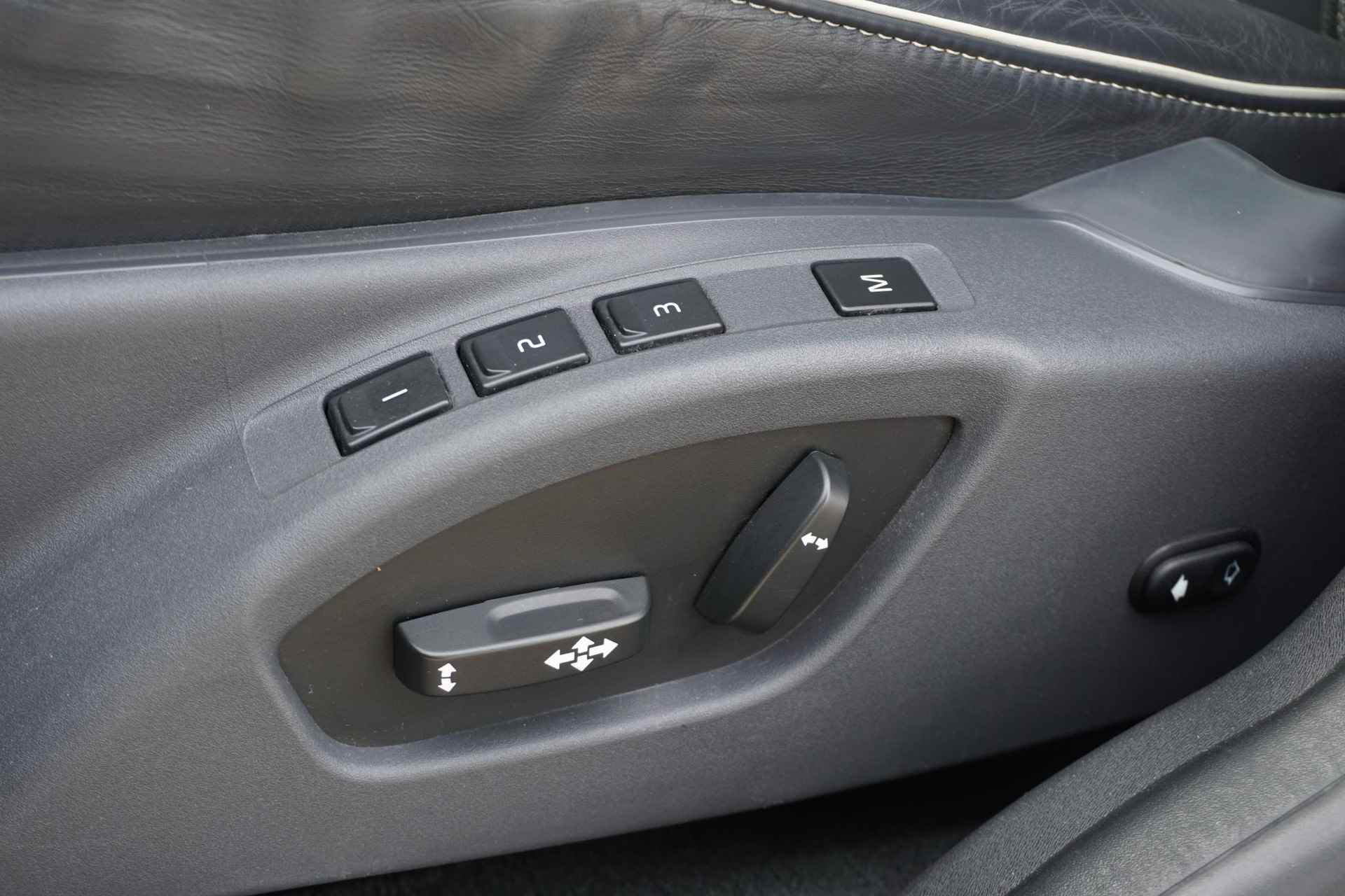 Volvo XC60 2.0 T6 AWD R-Design | Uniek | Pine Grey | Blis | Adaptieve Cruise Controle | Panorama-Schuifdak | VOL - 22/35