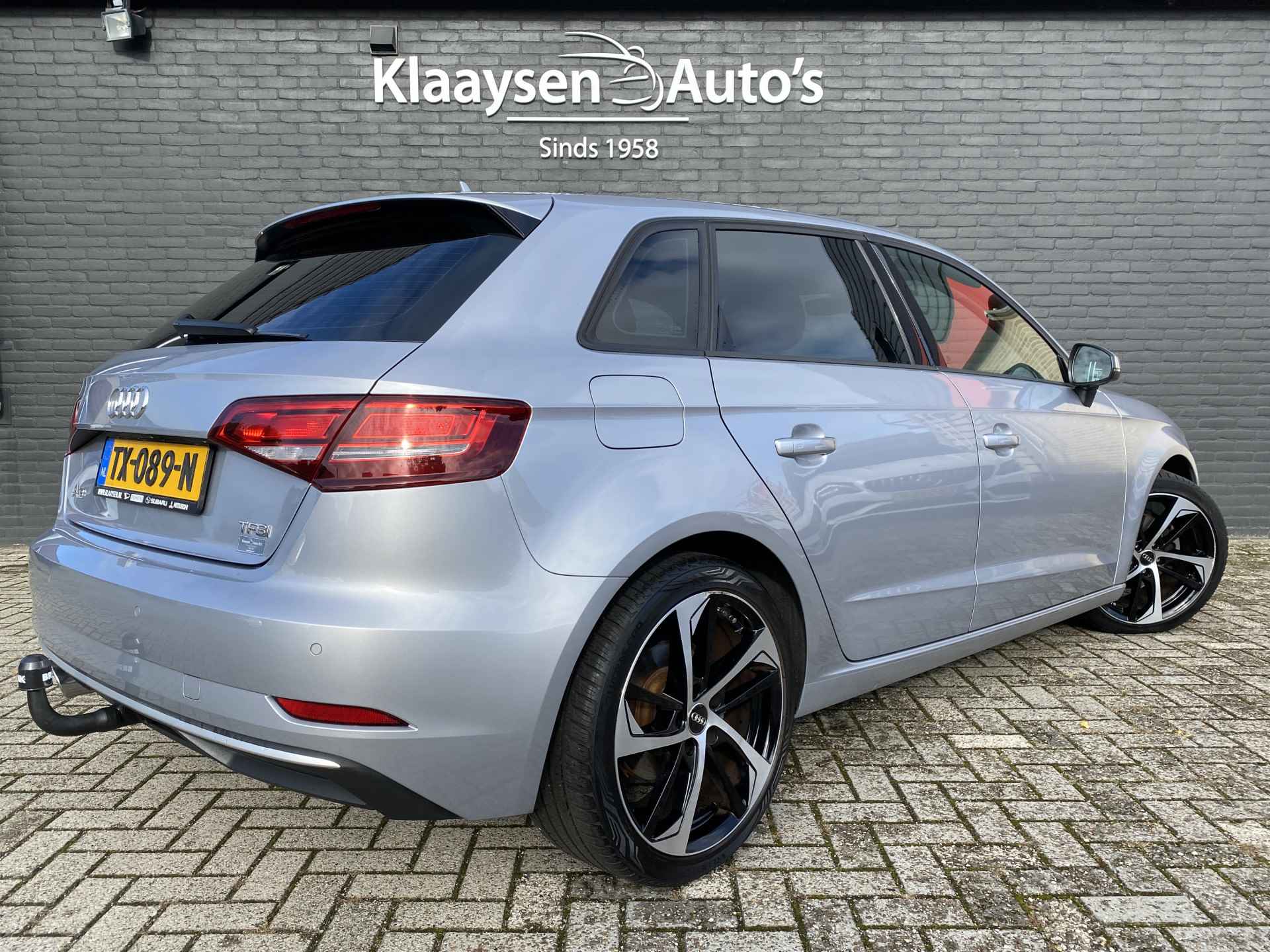 Audi A3 Sportback 1.5 TFSI CoD 150 pk Sport S Line Edition AUT. | dealer onderh. | navigatie | sportstoelen | trekhaak | privacy glas - 6/45