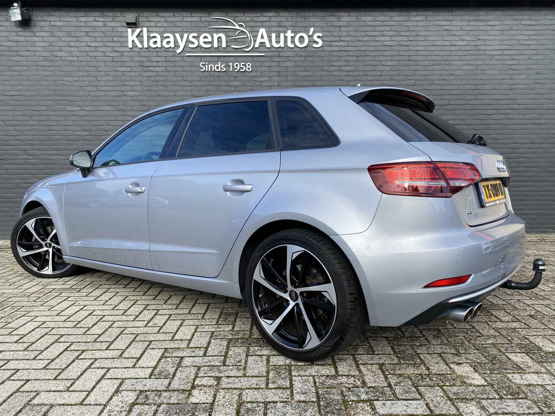 Audi A3 Sportback 1.5 TFSI CoD 150 pk Sport S Line Edition AUT. | dealer onderh. | navigatie | sportstoelen | trekhaak | privacy glas - 8/45