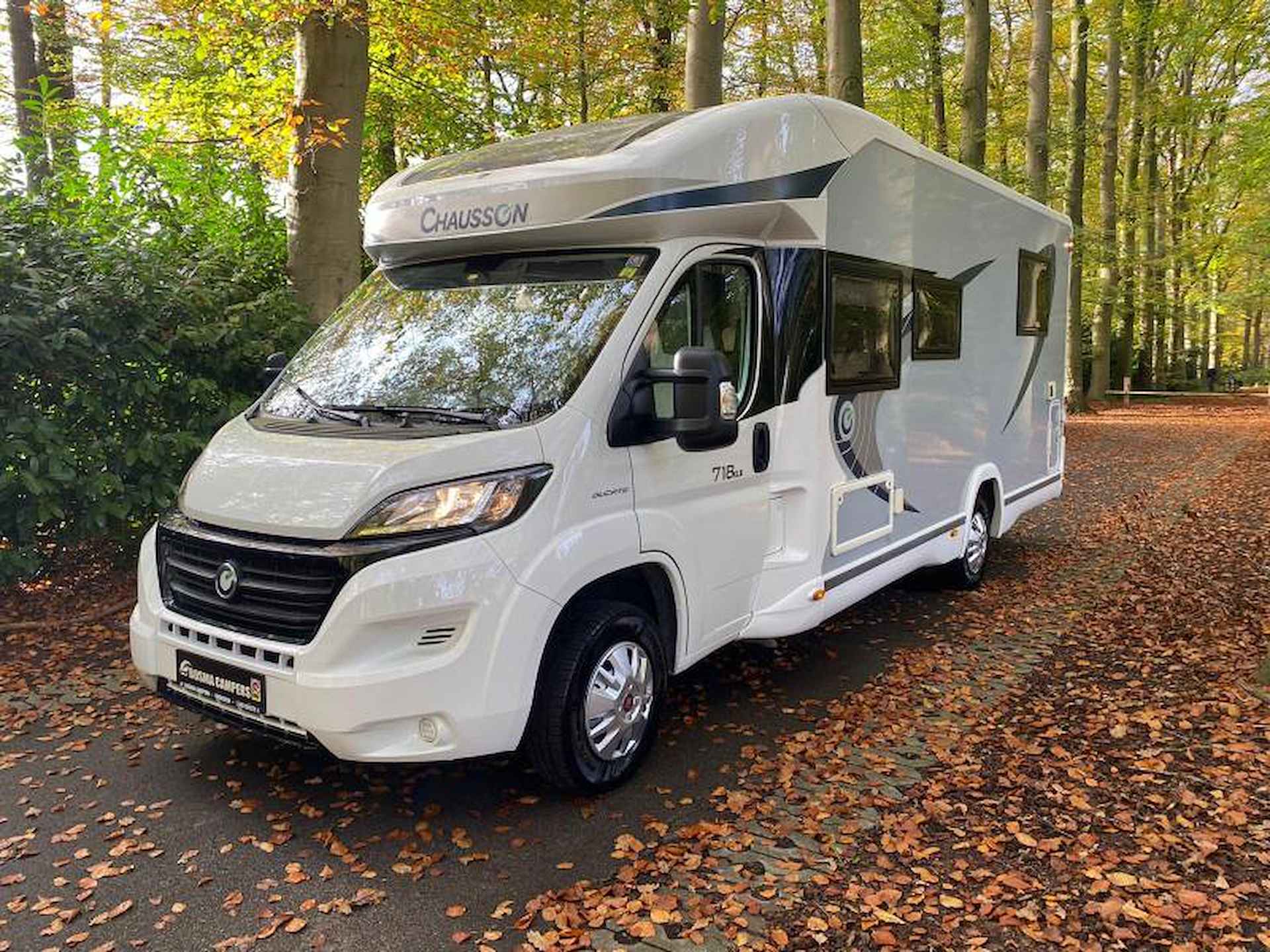 Chausson Titanium 718 XLB Queensbed Hefbed 41000 km - 3/22