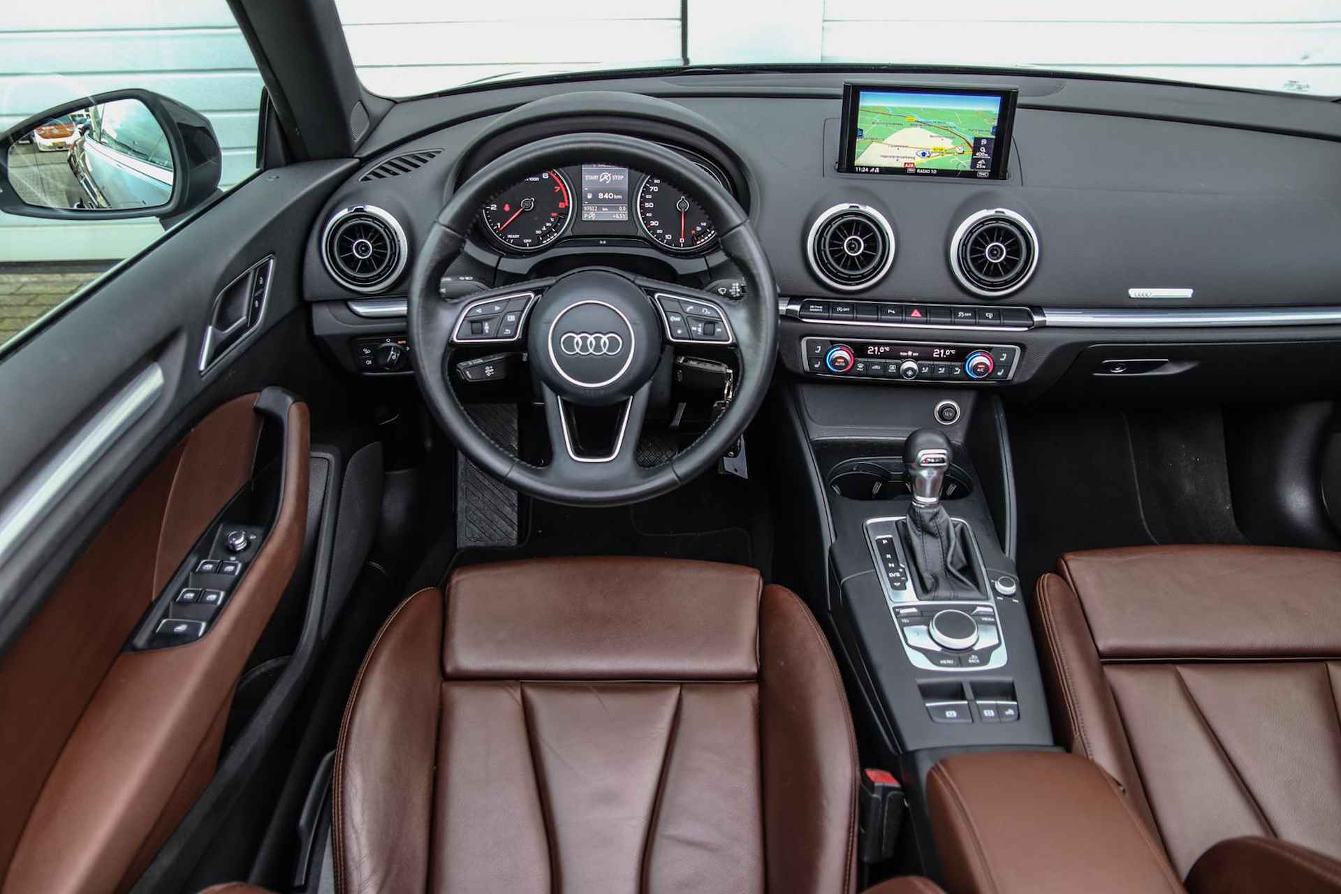 Audi A3 Cabriolet 1.4 TFSI CoD 150pk S-tronic S-Line | Nekverwarming | Leder - 40/41