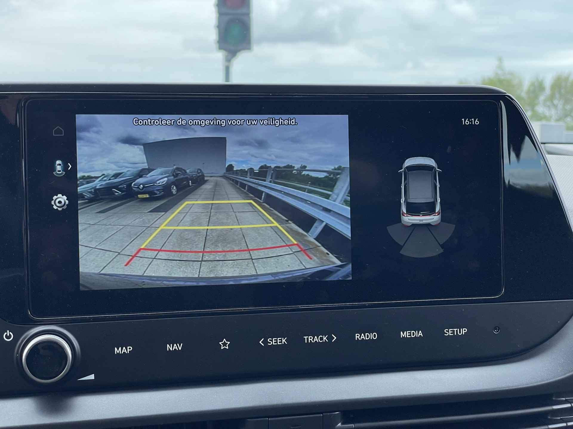 Hyundai Bayon 1.0 T-GDI Comfort Smart | Navigatiesysteem | Achteruitrijcamera | Cruise Control | Rijklaarprijs! - 19/34