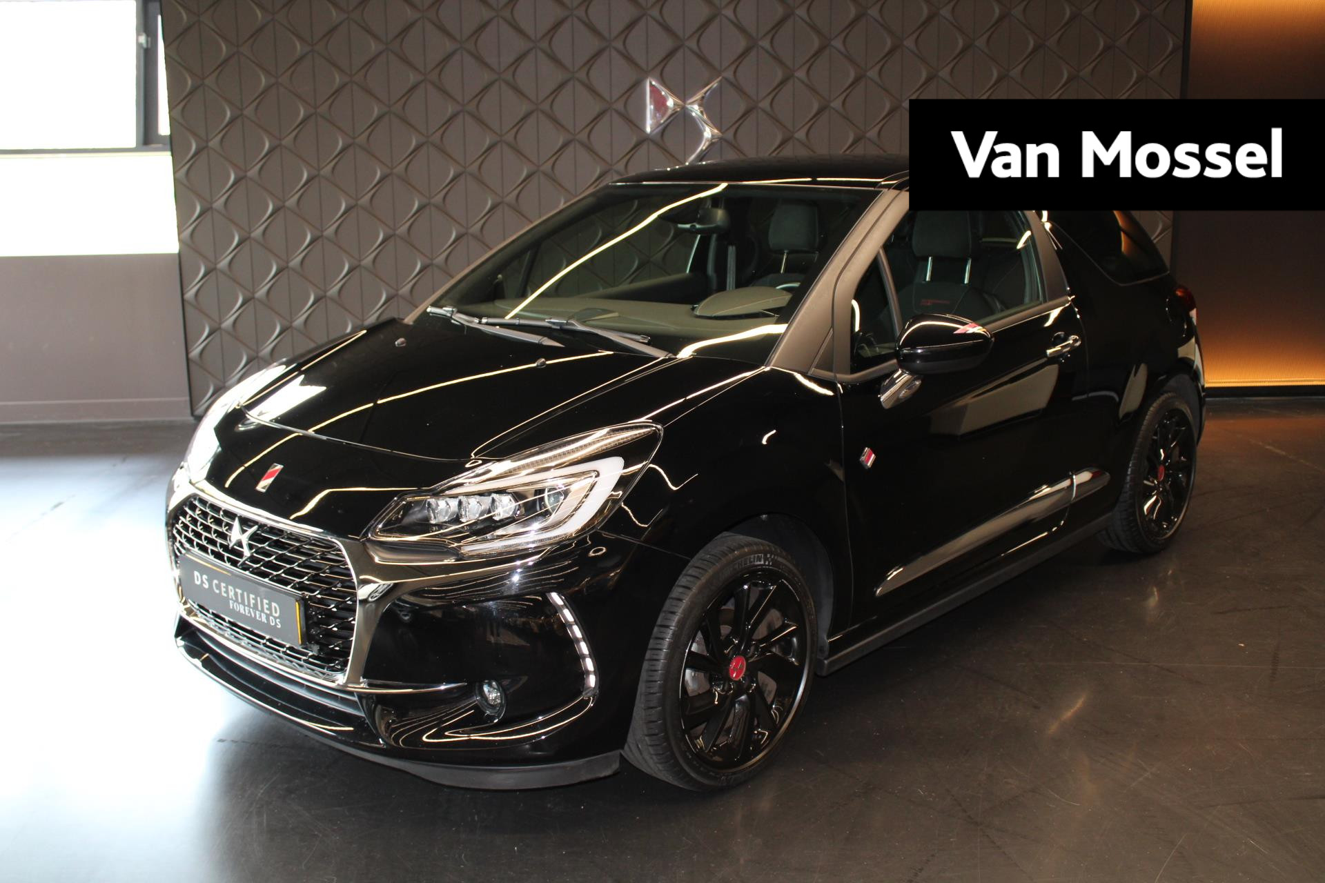 DS 3 1.2 PureTech Performance Line | Camera | Navigatie | Automaat | Zeer compleet