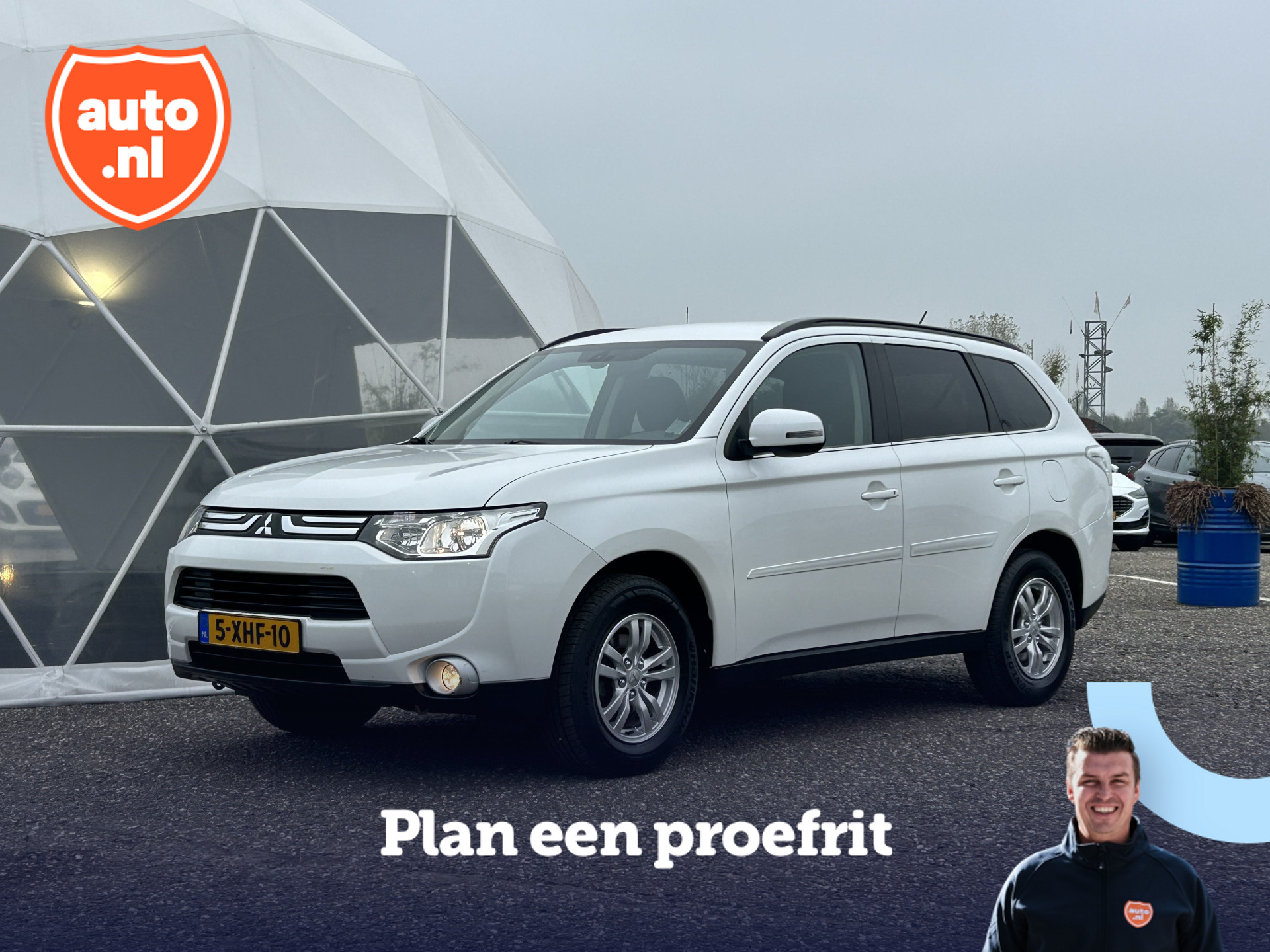 Mitsubishi Outlander 2.0 Intense | Trekhaak | Cruise control | Parelmoer | Climate control |