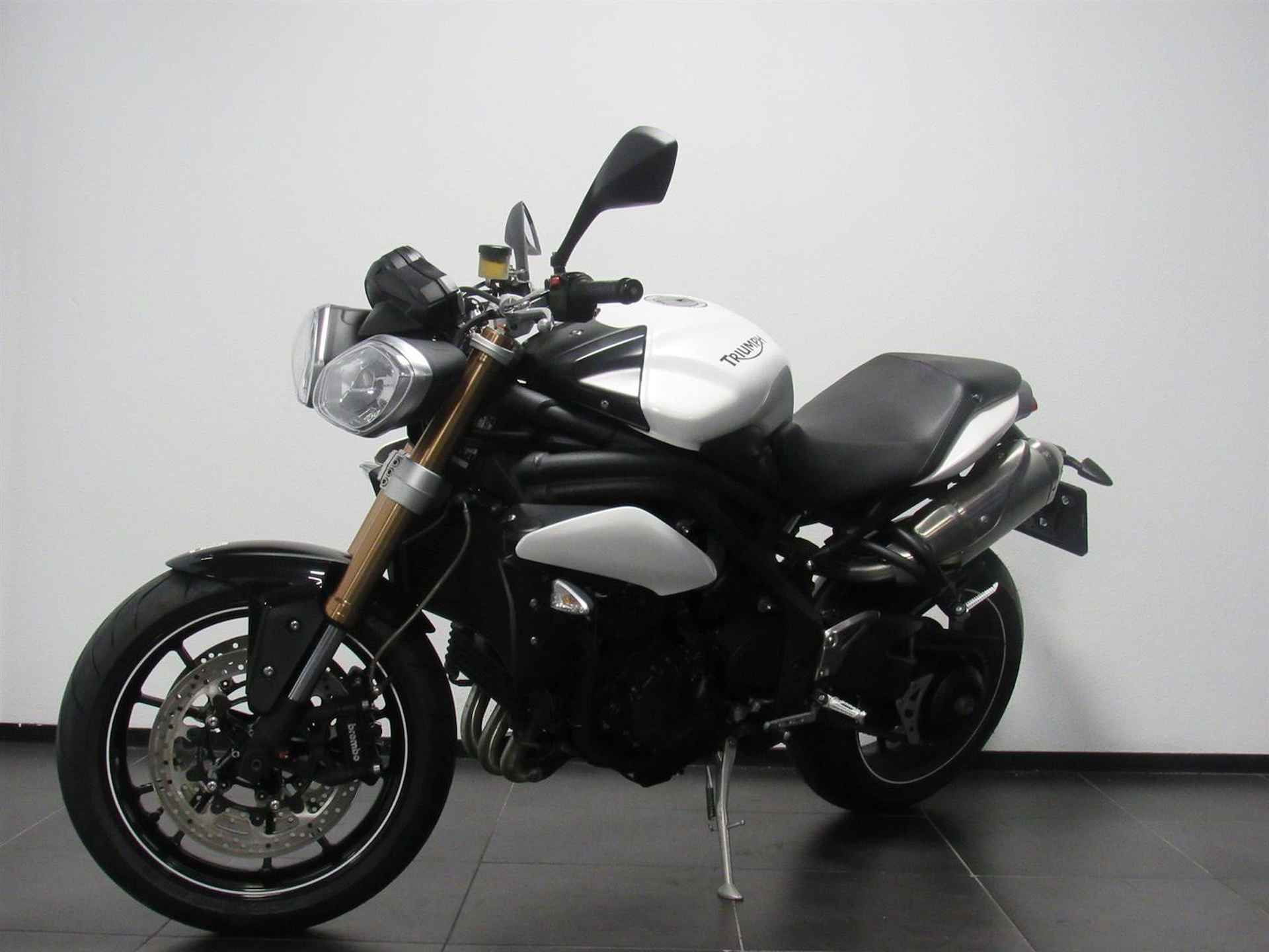 Triumph SPEED TRIPLE 1050 ABS - 2014 - 3/13