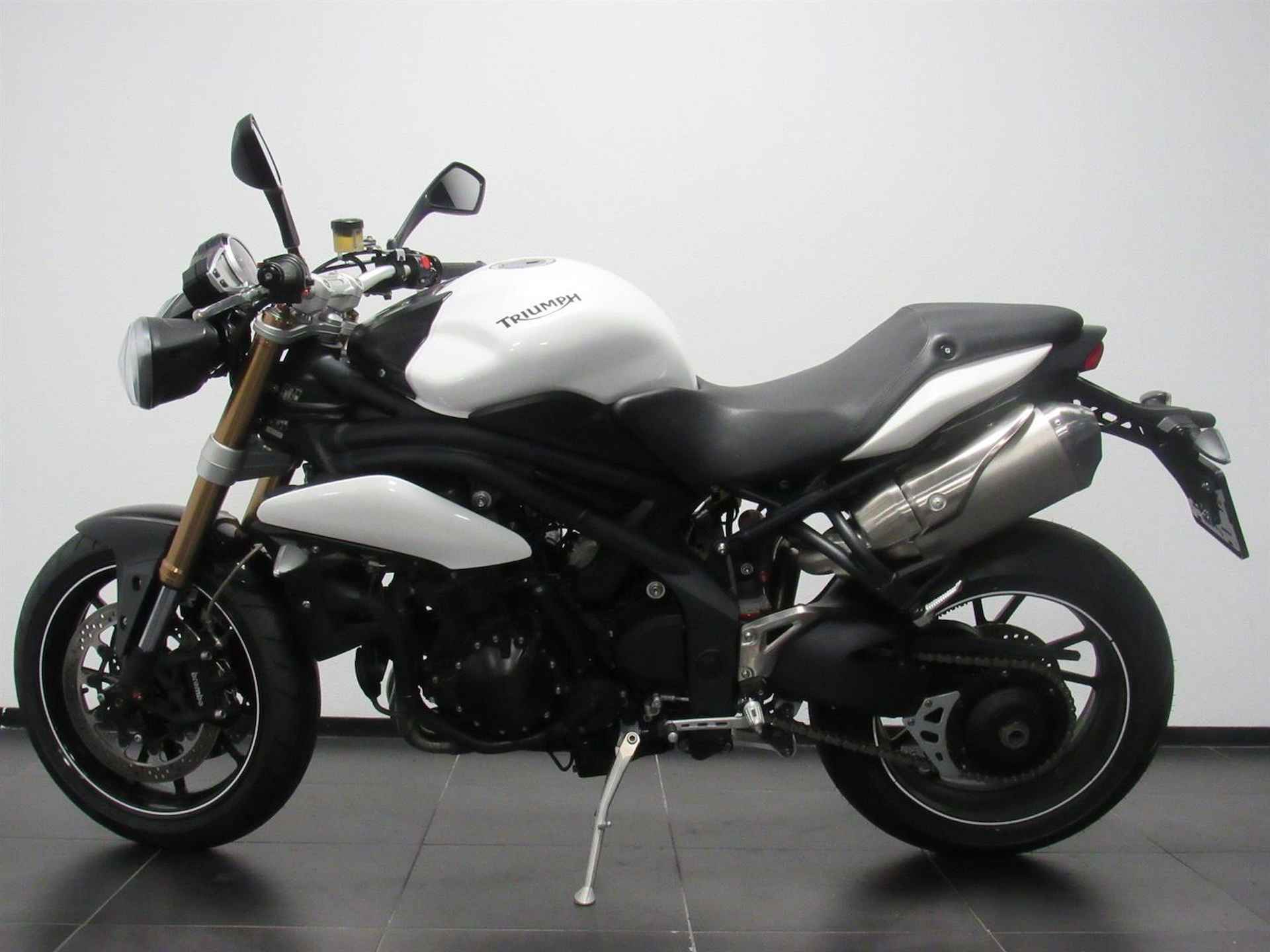 Triumph SPEED TRIPLE 1050 ABS - 2014 - 4/13