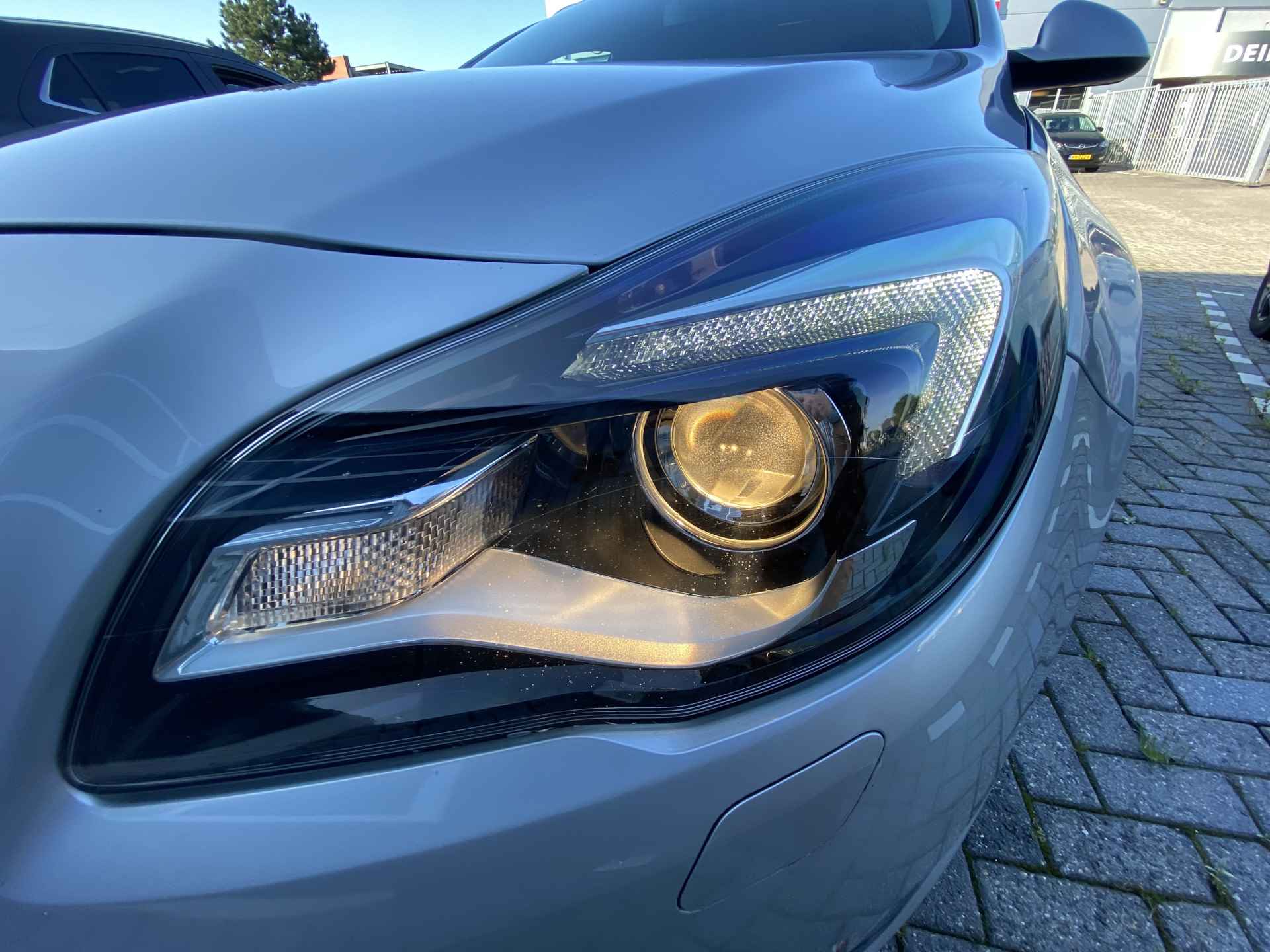 Opel Insignia Sports Tourer 1.4 Turbo 140 PK Business+Sport Navigatie, Sportintr, Xenon, Stoel+stuurverw, etc..!! - 15/24