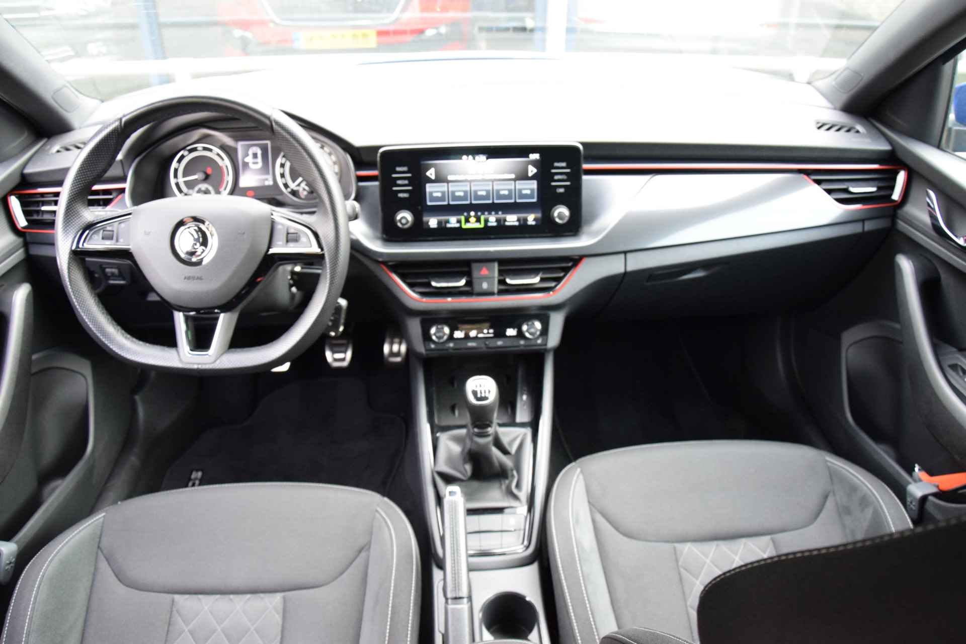 Škoda Scala 1.0 TSI 116PK Sport Business | NL Auto | BOVAG Garantie | Full LED | Stoelverwarming | PDC Achter | Sportstoelen | Apple Carplay/Android Auto | - 6/40