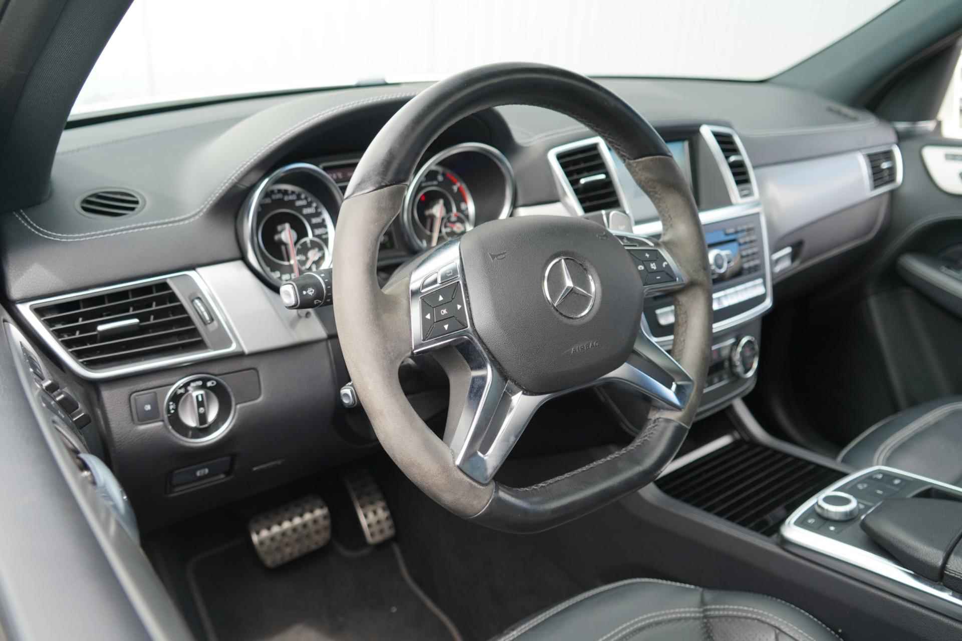 Mercedes-Benz M-klasse AMG 63 Performance Pack / Adaptieve Cruise / Schuifdak / Keyless / Schuifdak / Side Assist - 10/44