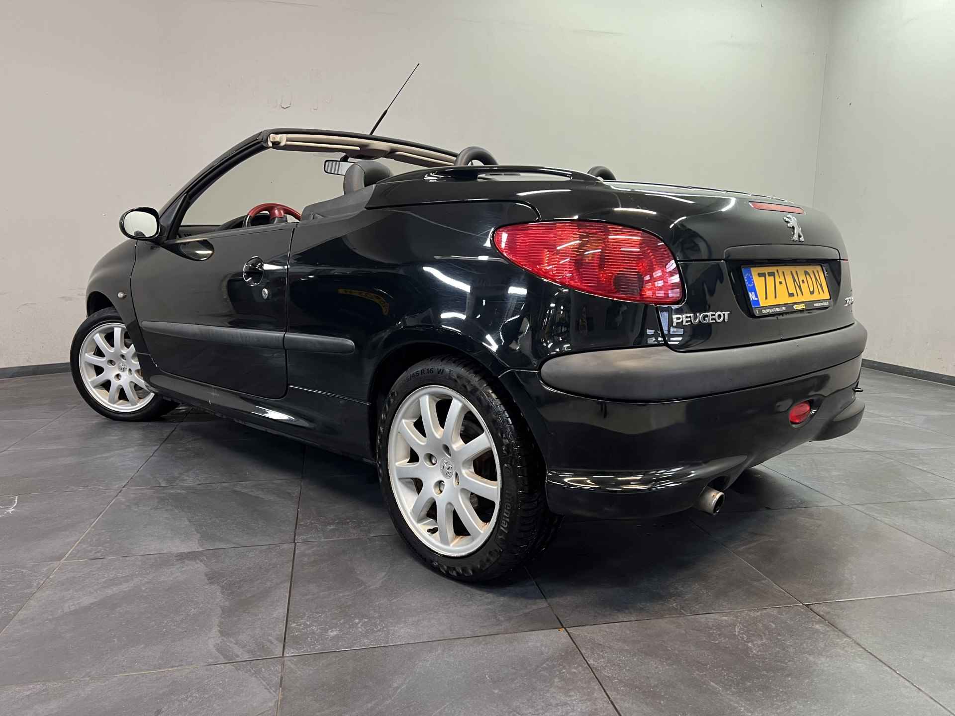 Peugeot 206 CC 1.6-16V Premium✅Cabrio✅Airco✅Climate Control✅Origineel Nederlands✅Leder Bekleding✅Zwart✅NAP✅ - 17/51