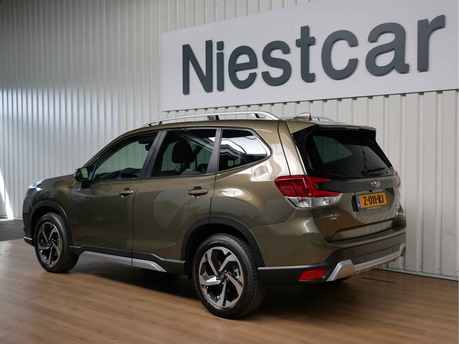 Subaru Forester 2.0i E-boxer Premium Eye-Sight / Navigatie / Apple Carplay en android auto - 5/27