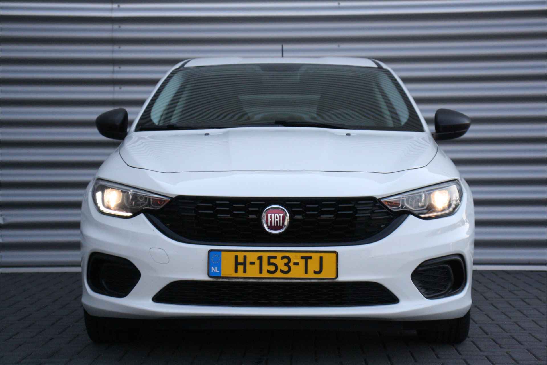 Fiat Tipo 1.4 16V 95PK STREET | Navi | Airco | Cruise | Trekhaak | 16" LMV | - 6/33