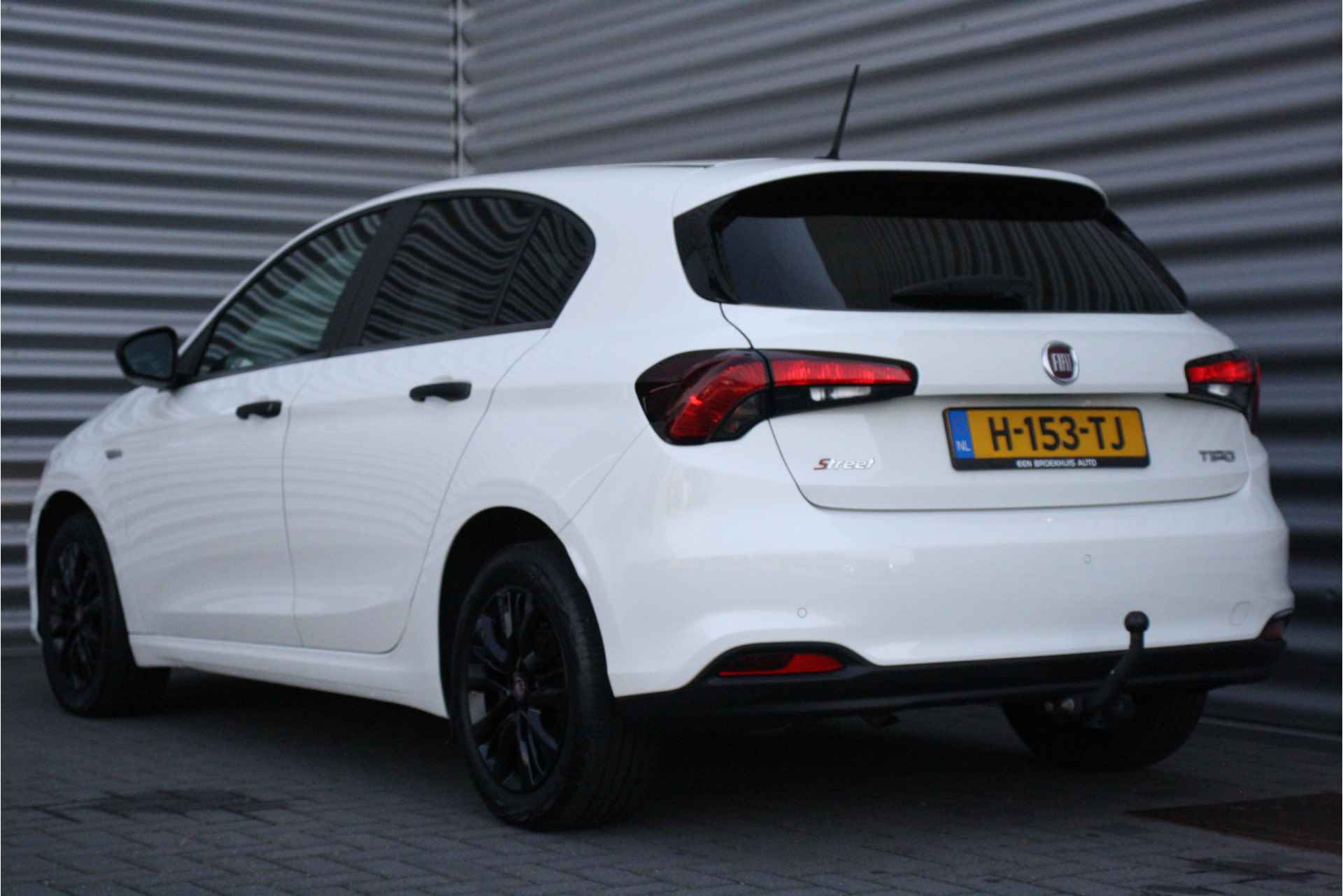 Fiat Tipo 1.4 16V 95PK STREET | Navi | Airco | Cruise | Trekhaak | 16" LMV | - 10/33