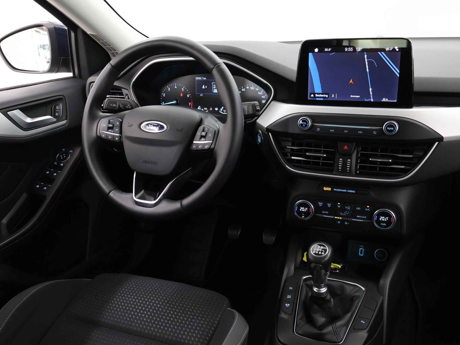 Ford Focus Wagon 1.0 EcoBoost Trend Edition Business | Navigatie| Parkeersensoren | Climate control | Bluetooth | Apple Carplay | Lane Assist | Cruise Control - 10/34