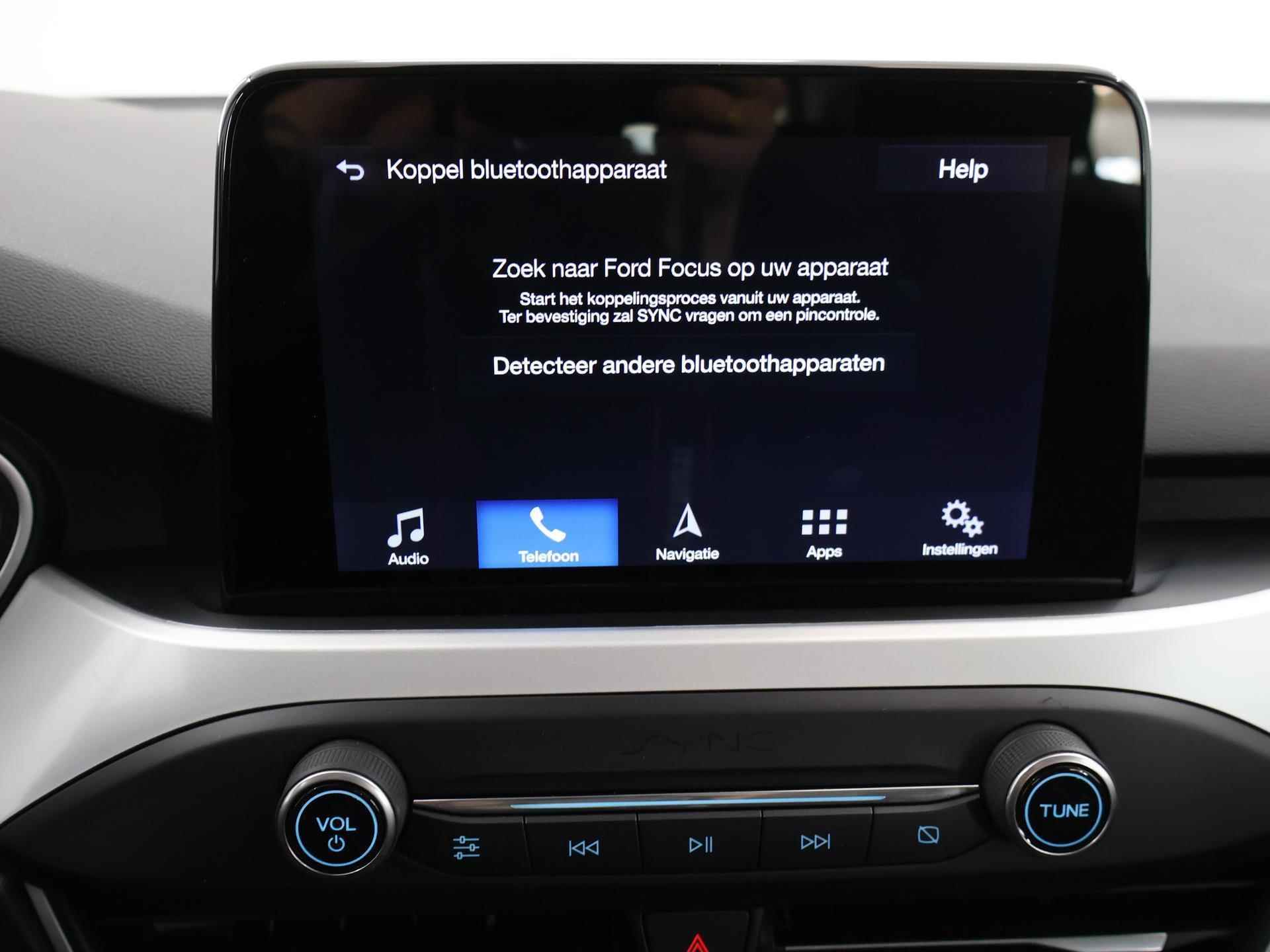 Ford Focus Wagon 1.0 EcoBoost Trend Edition Business | Navigatie| Parkeersensoren | Climate control | Bluetooth | Apple Carplay | Lane Assist | Cruise Control - 17/34
