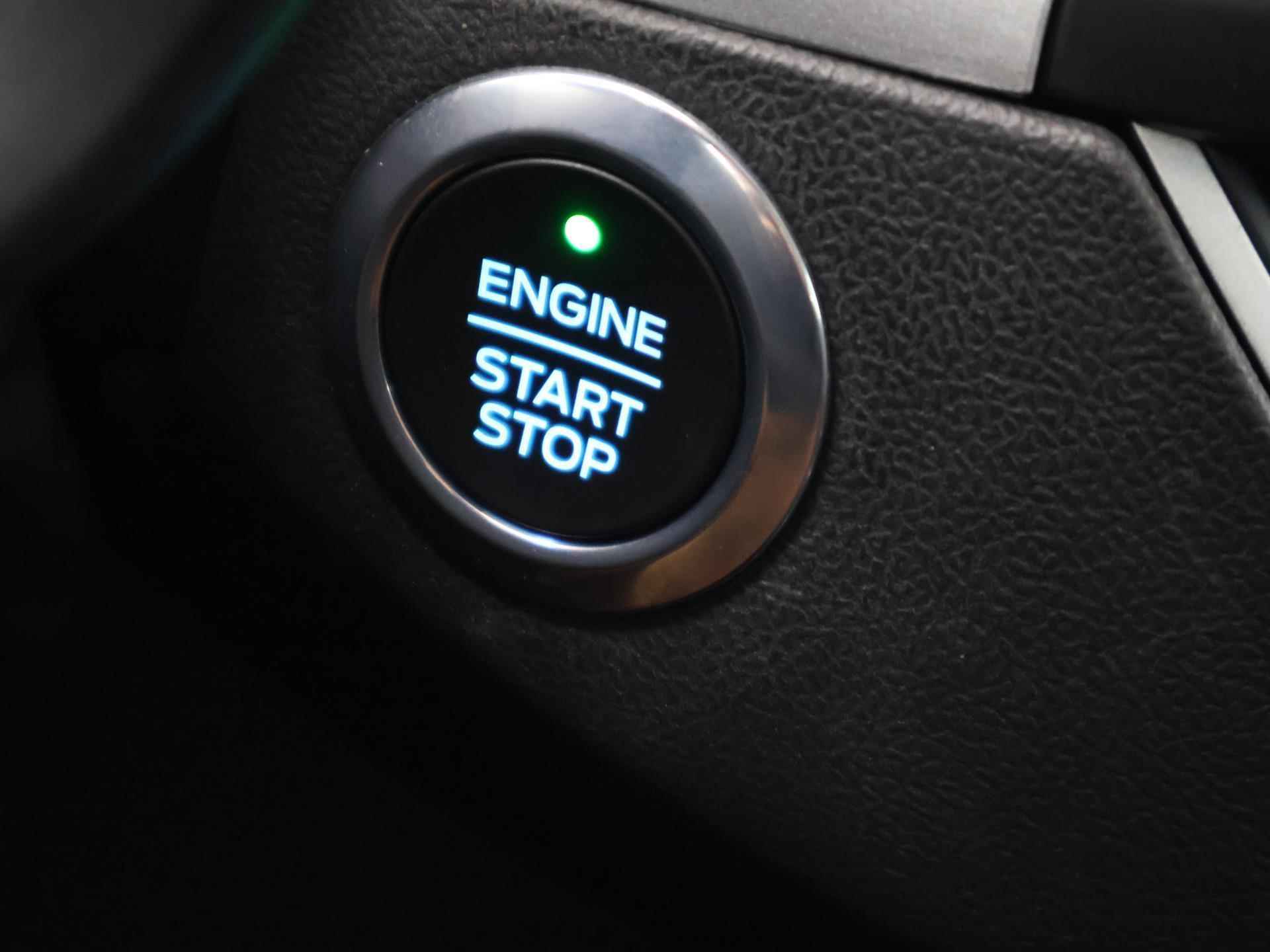 Ford Focus Wagon 1.0 EcoBoost Trend Edition Business | Navigatie| Parkeersensoren | Climate control | Bluetooth | Apple Carplay | Lane Assist | Cruise Control - 27/34