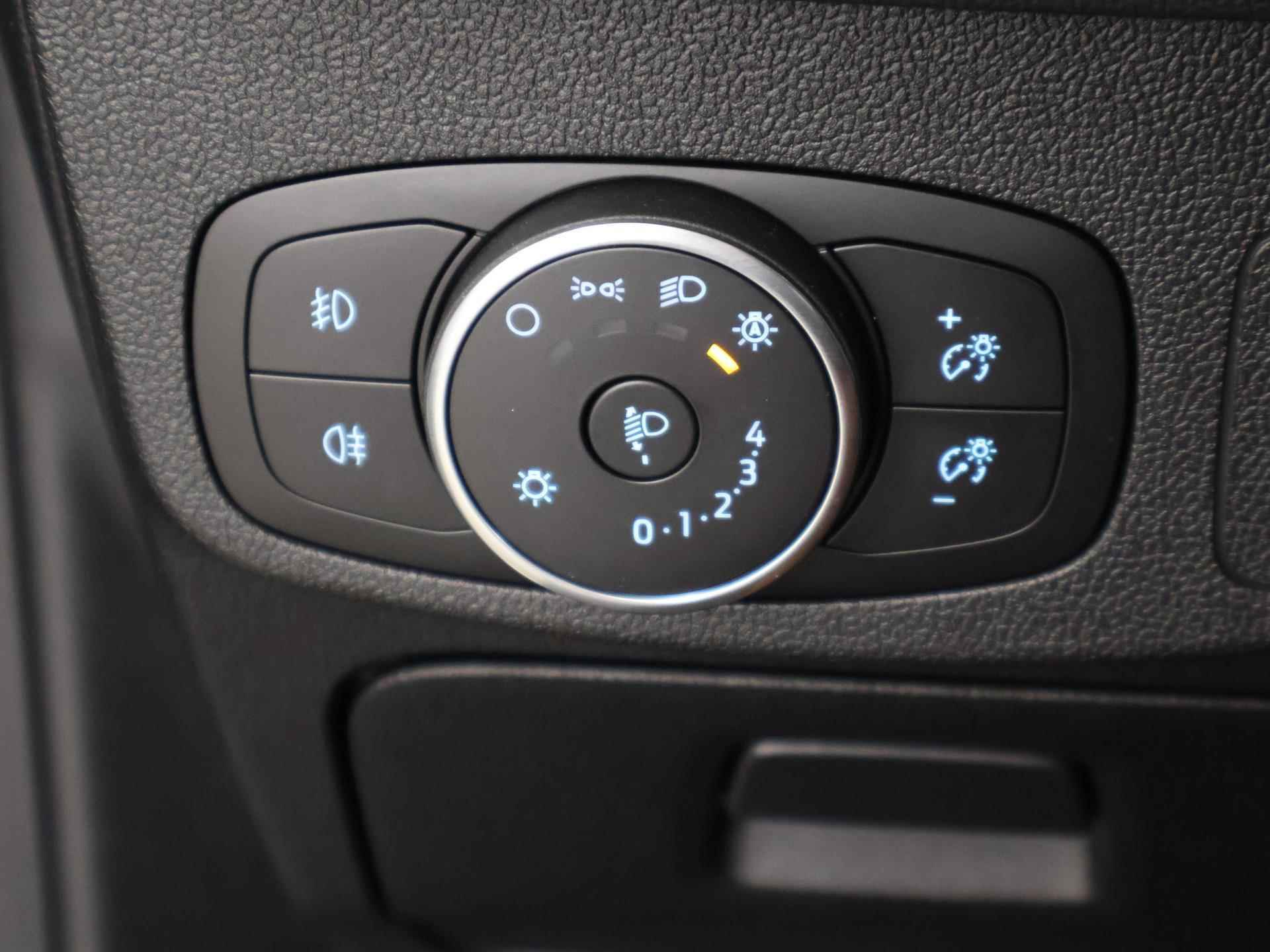 Ford Focus Wagon 1.0 EcoBoost Trend Edition Business | Navigatie| Parkeersensoren | Climate control | Bluetooth | Apple Carplay | Lane Assist | Cruise Control - 30/34