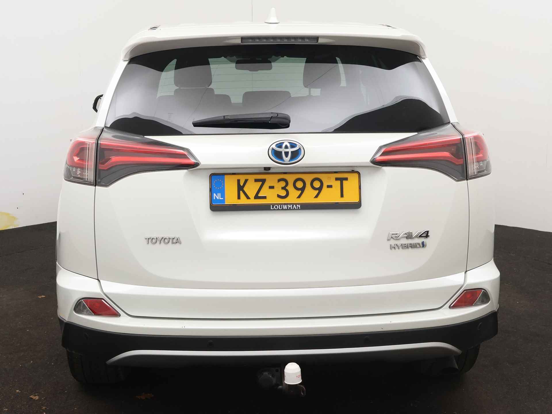 Toyota RAV4 2.5 Hybrid AWD Executive Business | Parkeersensoren | Trekhaak | Navigatie | Camera | Stoelverwarming | - 30/46