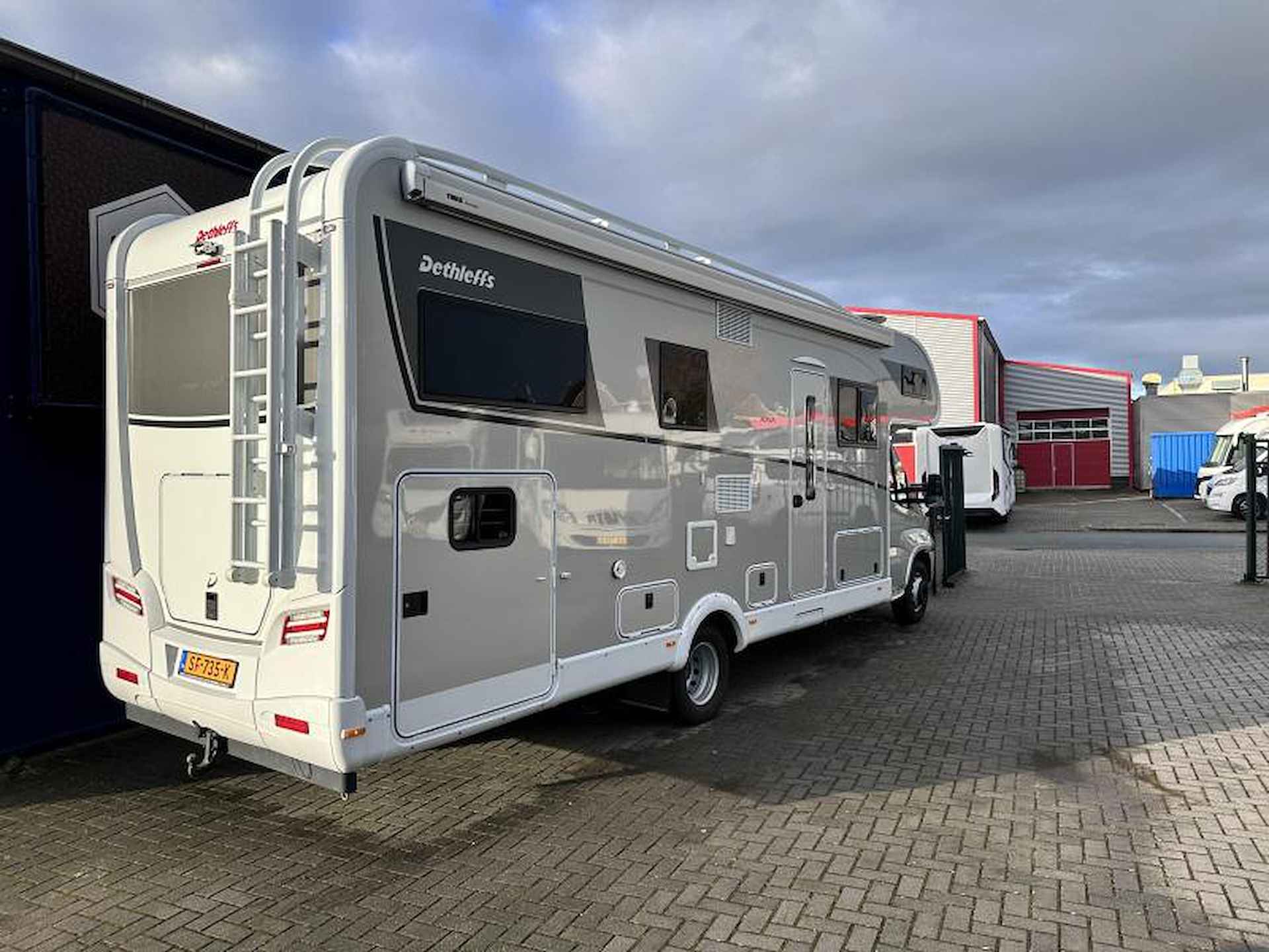 Dethleffs Globetrotter 9000 XXL alle opties!+Iveco 210 PK - 19/25