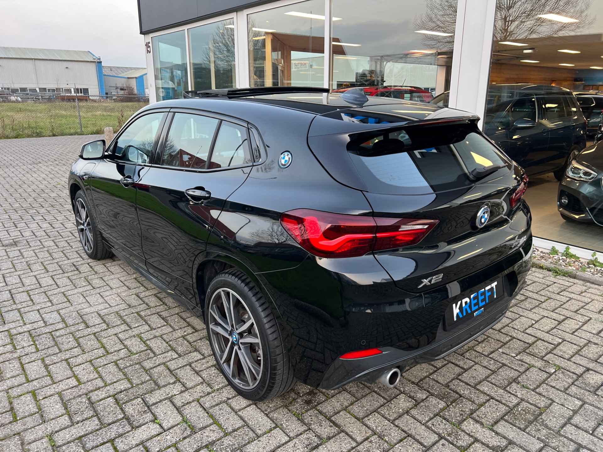 BMW X2 xDrive25e High Executive M Sport | Schuifdak - 9/38