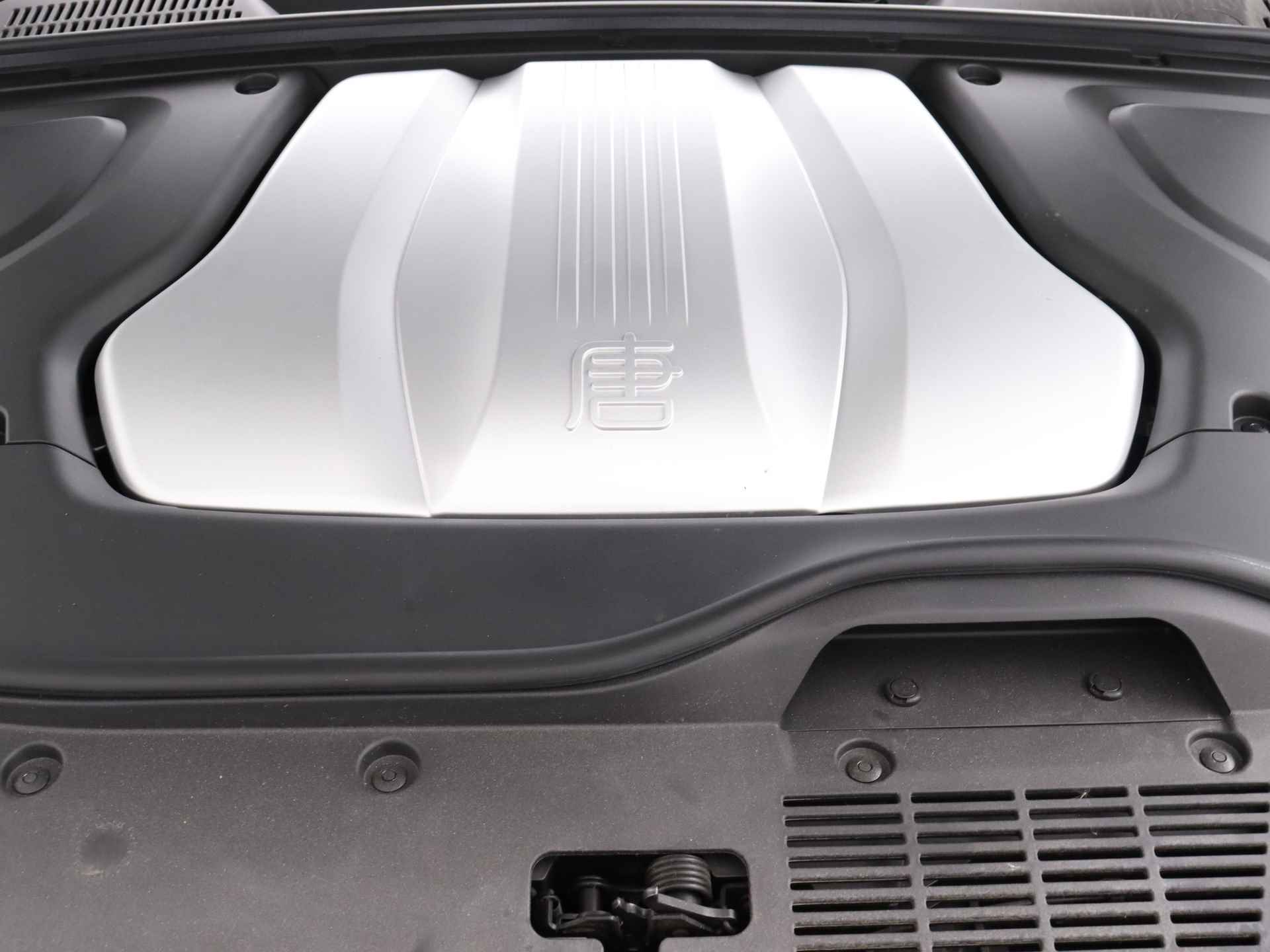 BYD TANG AWD Executive 86 kWh NIEUW | €10.000 Voorraad Voordeel | Direct Rijden | Nieuw | Stoelverwarming | Schuif/Kanteldak | 7 zitter | Elektrisch | - 36/45