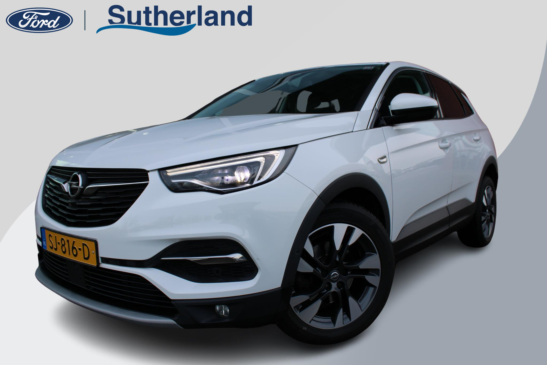 Opel Grandland X 1.6 CDTi Business Executive | Trekhaak | Climate Control | AGR Stoelen | Navigatie | Camera | Electrische achterklep | 18 INCH Lichtmetalen Velgen | Nette Auto! bij viaBOVAG.nl