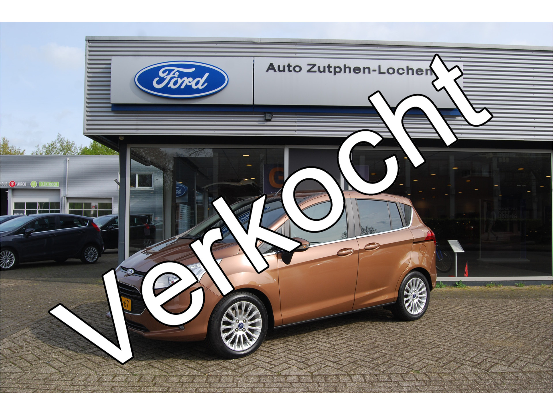 Ford B-MAX 1.0 EcoBoost Titanium 125PK TREKHAAK | NL-AUTO| 1E-EIG| NAVIGATIE| CAMERA| CRUISE CONTROL| BLUETOOTH