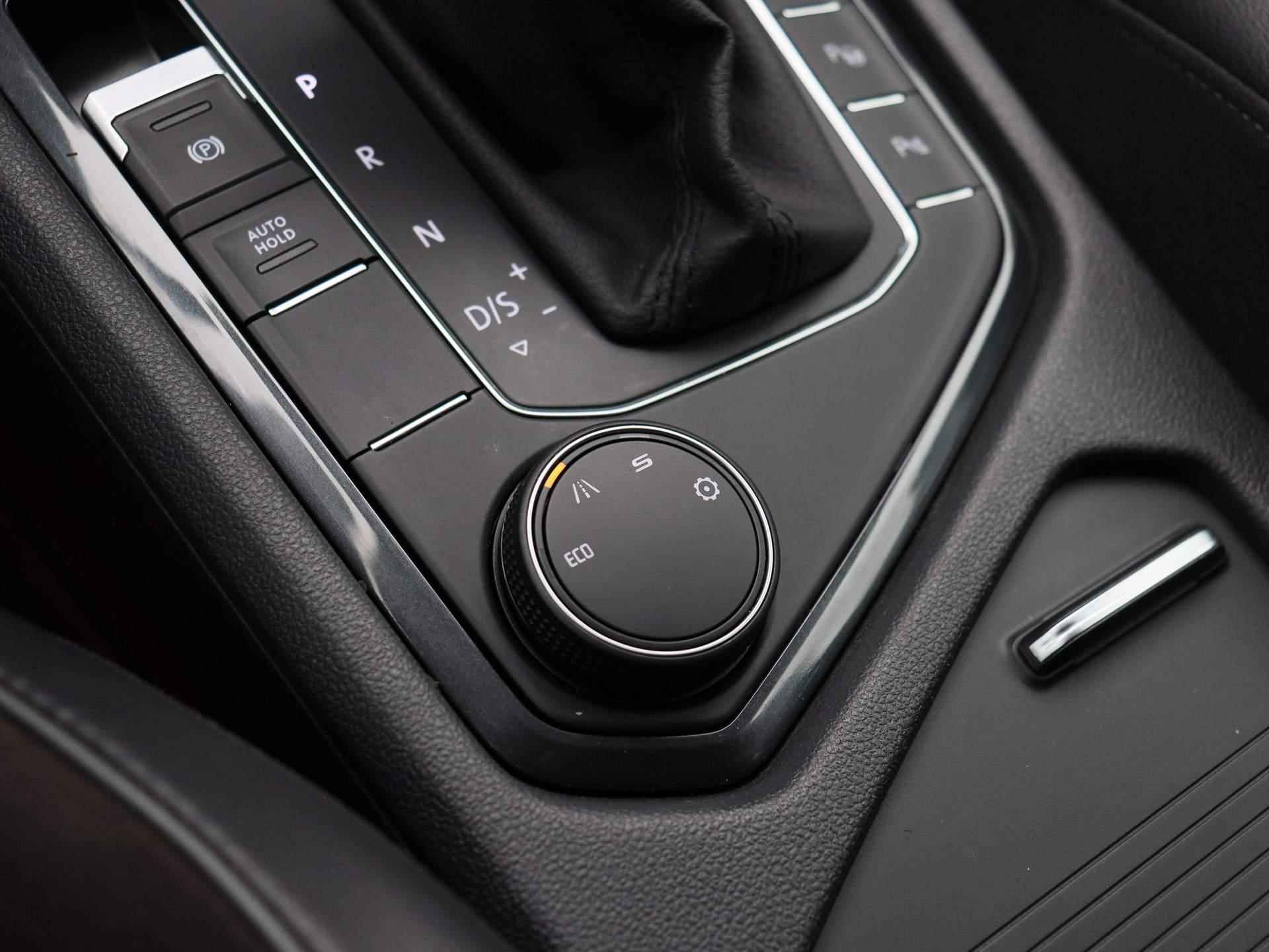 SEAT Tarraco 1.5 TSI Xcellence AUTOMAAT | Navigatie | Climate-Control | Camera | Stoelverwarming | Apple-Carplay | Elektrische achterklep | Camera | - 22/42