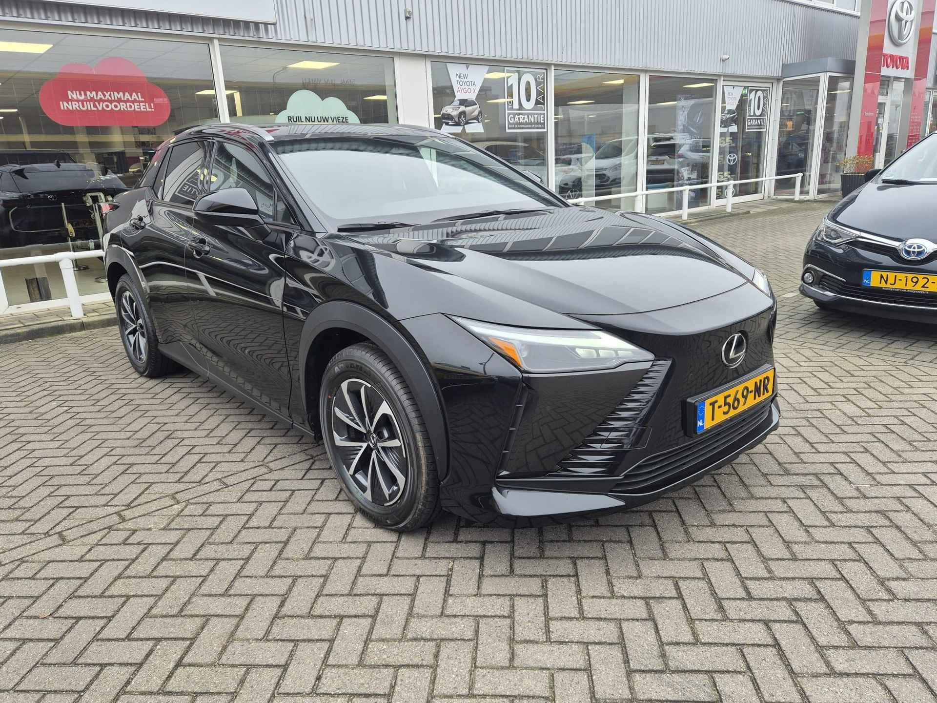 Lexus RZ 450e Executive Line 71 kWh NIEUW & DIRECT LEVERBAAR , Automaat , Stoel/Stuur verwarming ,Leder ,Dodehoek detectie, 10 jaar Lexus garantie, originele NL auto, 435KM - 35/35