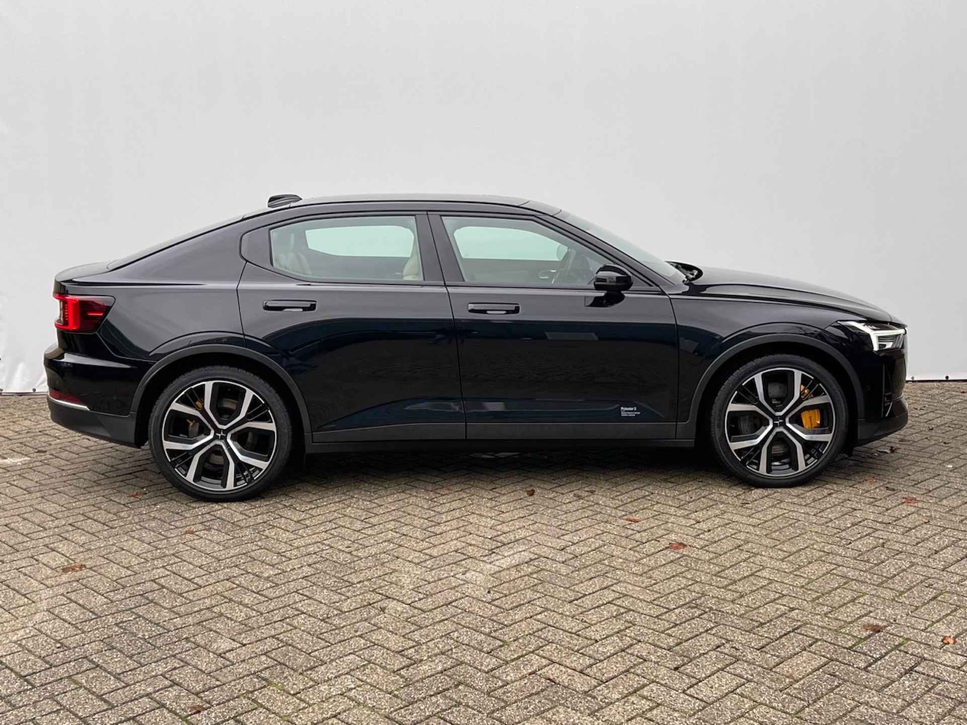 Polestar 2 78kWh Launch Edition Dual Motor Performance . - 10/40