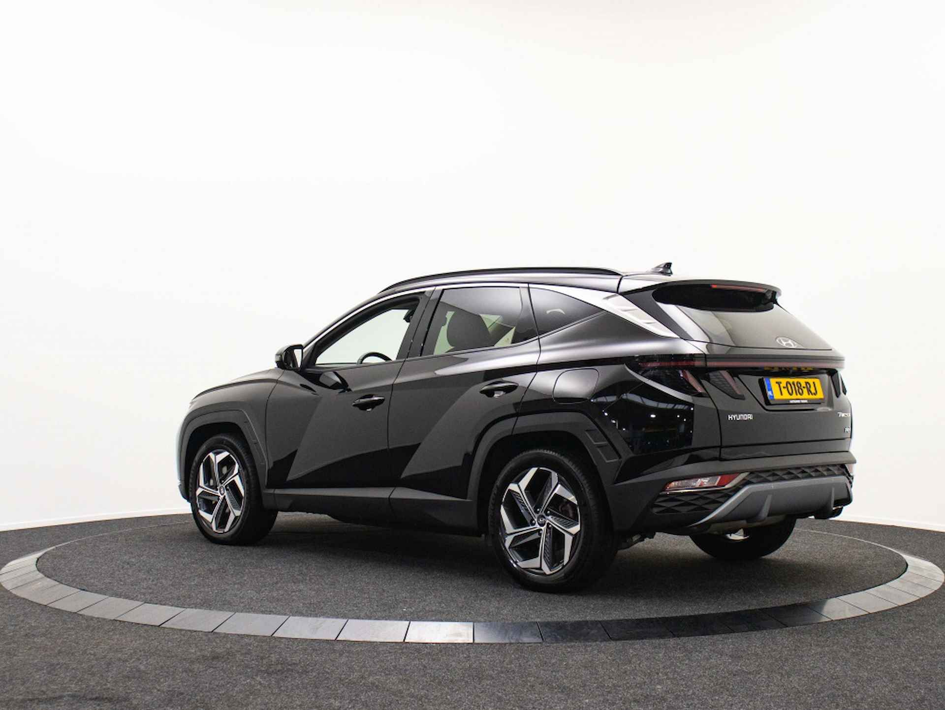 Hyundai Tucson 1.6 T-GDI PHEV Premium | Oplaadbaar | Private lease 699 p.m. - 2/48