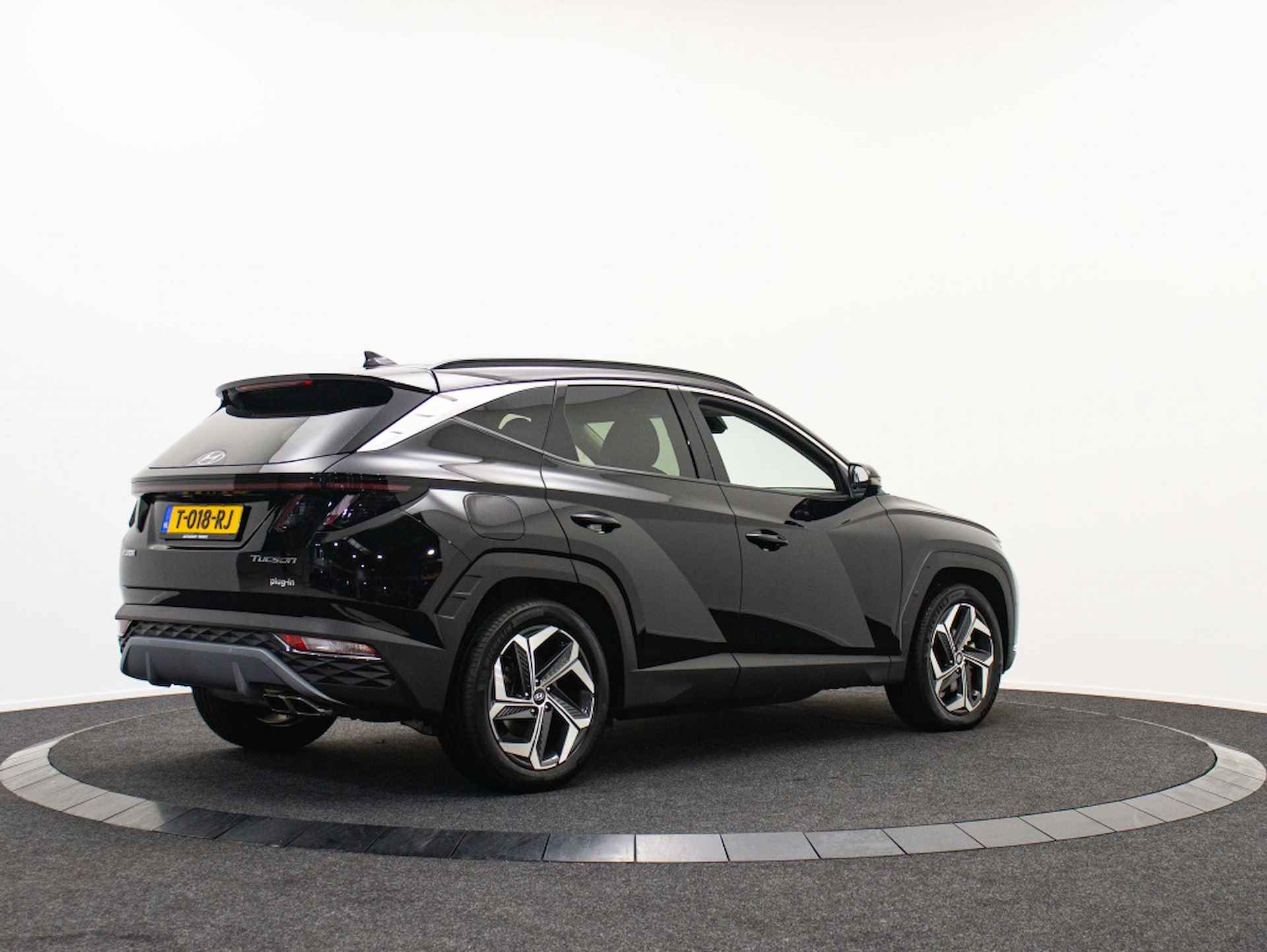 Hyundai Tucson 1.6 T-GDI PHEV Premium | Oplaadbaar | Private lease 699 p.m. - 6/48