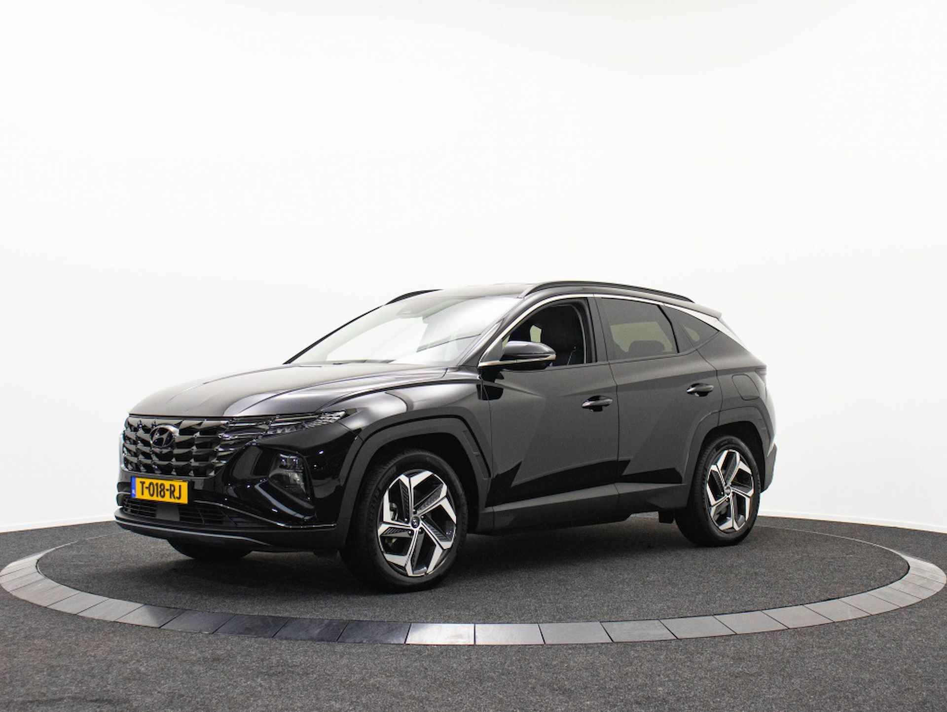 Hyundai Tucson 1.6 T-GDI PHEV Premium | Oplaadbaar | Private lease 699 p.m. - 11/48