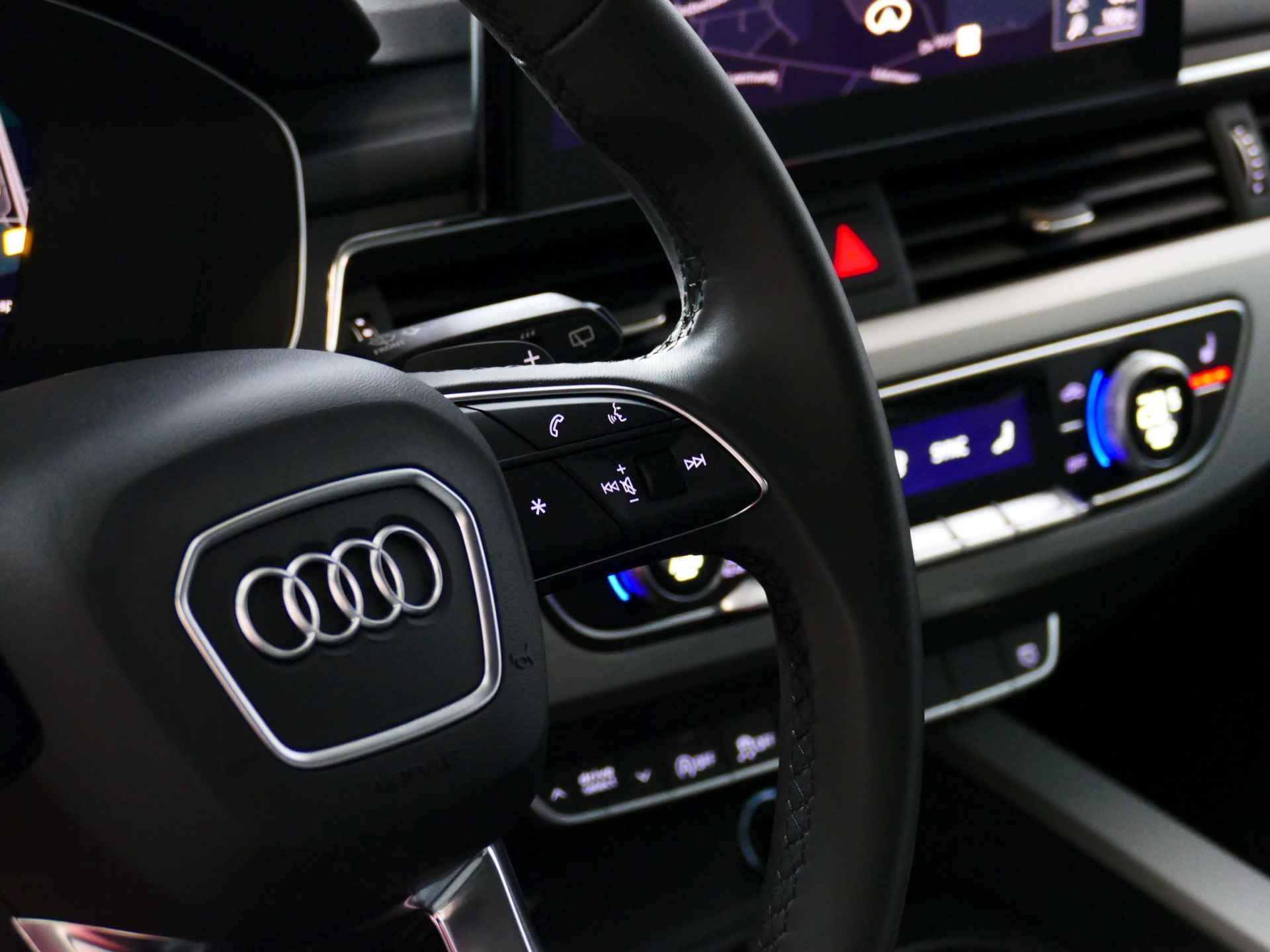 Audi A4 Avant 40 TFSI 204PK S-LINE EDITION LED NAVI VIR.COCKPIT ADAP.CRUIS ELEK.KLEP 08/2024 - 10/76