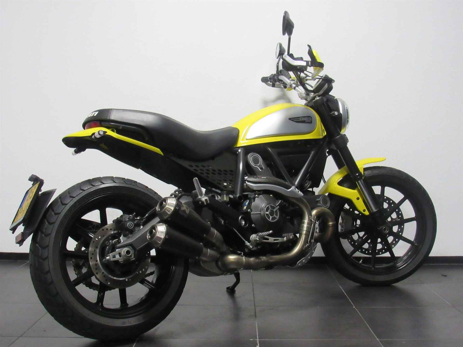 Ducati SCRAMBLER ICON - 2015 - 6/15