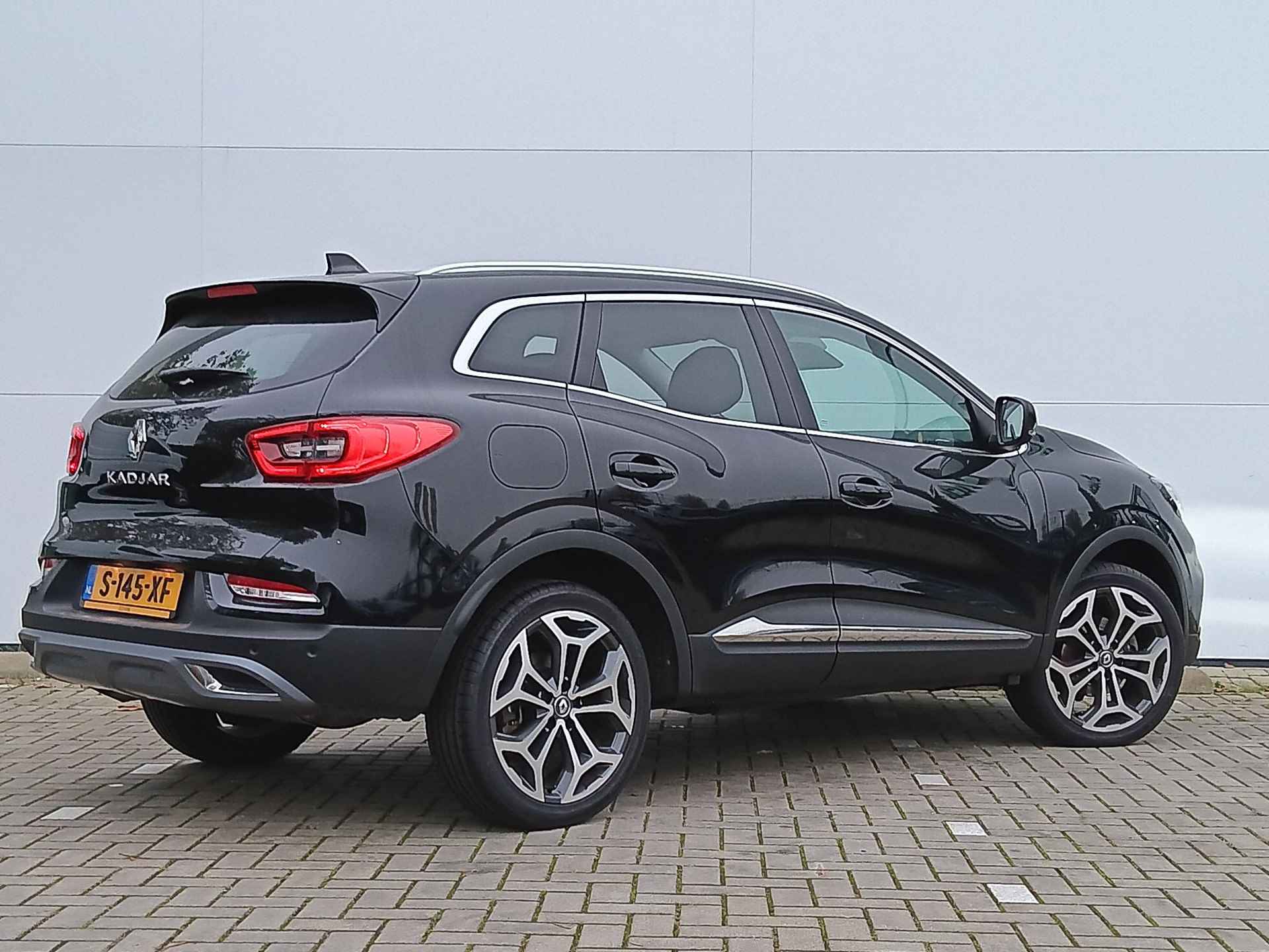 Renault Kadjar 1.3 TCe 140 Techno Navigatie / Climate Control / 7600km! / Half-Leder - 3/35