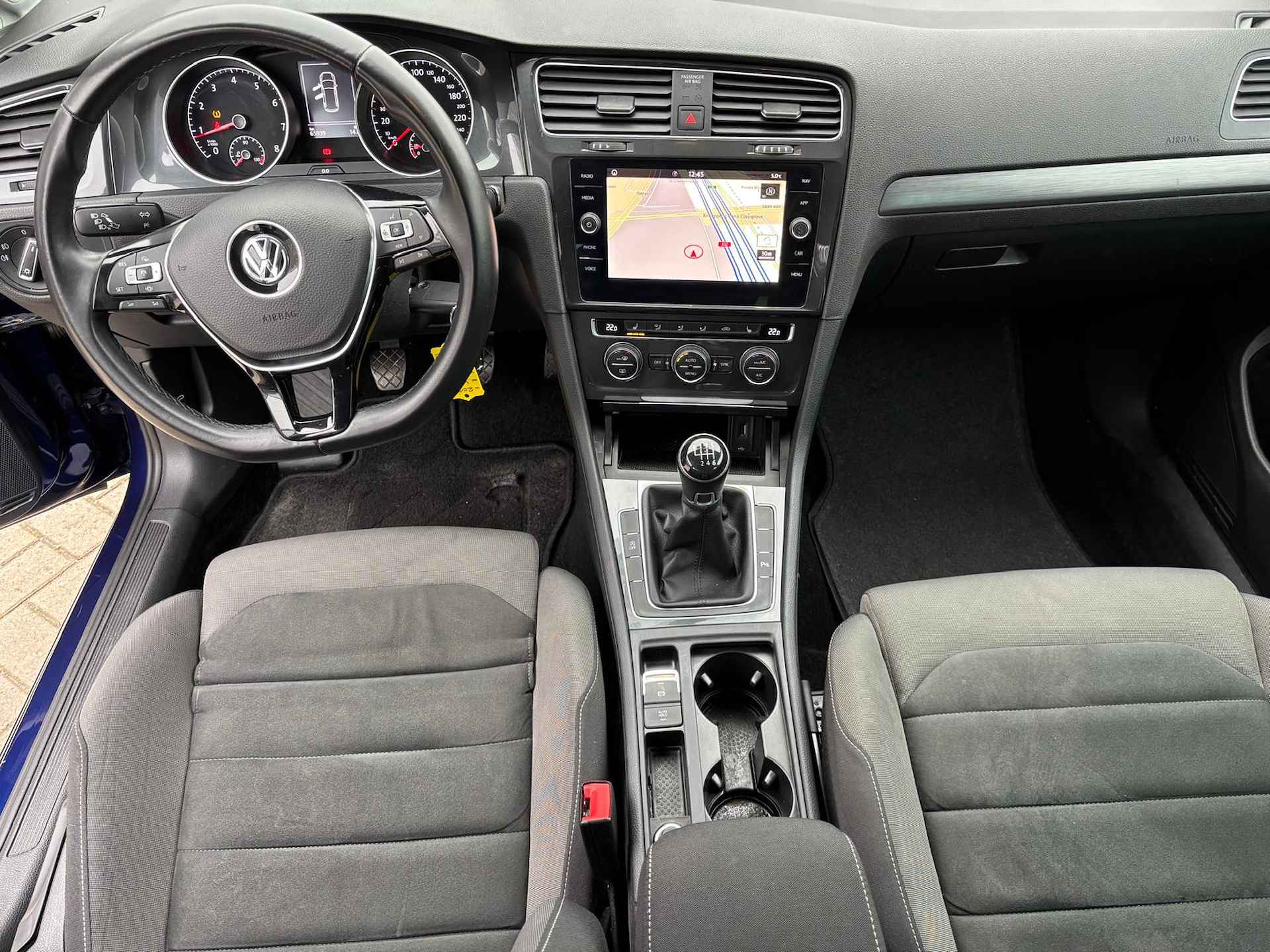 Volkswagen GOLF Variant 1.5 TSI Comfortline Business / 16" LMV / Stoelverwarming / Alarmsysteem / Navigatiesysteem P4 - 14/31