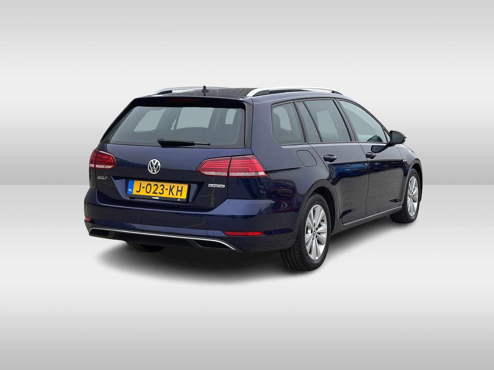 Volkswagen GOLF Variant 1.5 TSI Comfortline Business / 16" LMV / Stoelverwarming / Alarmsysteem / Navigatiesysteem P4 - 8/31