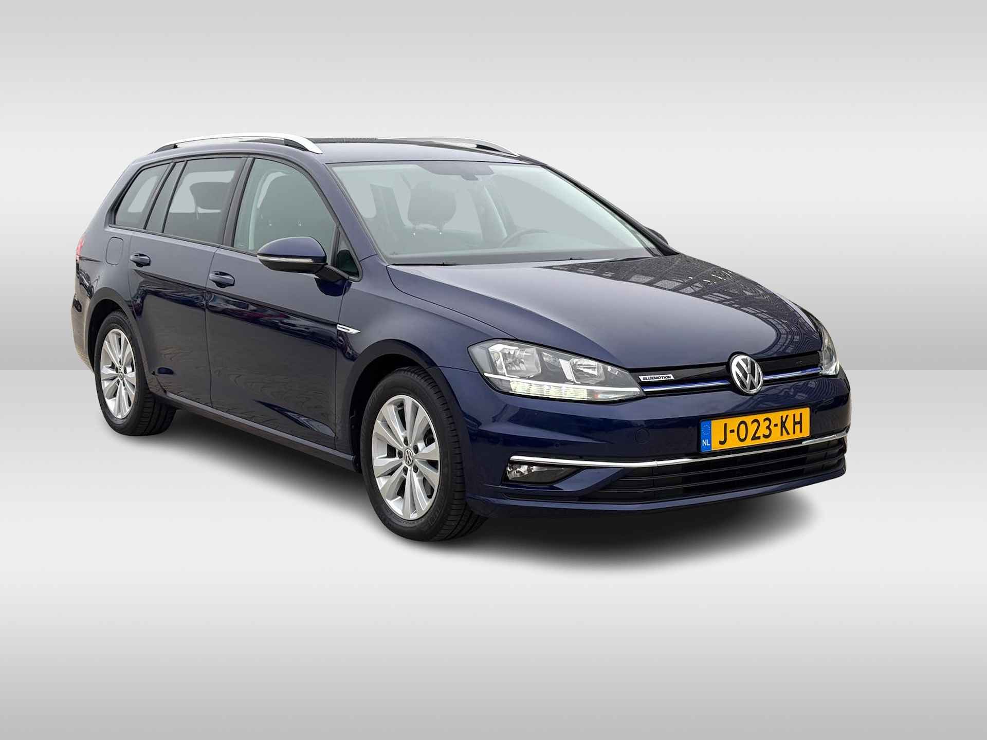 Volkswagen GOLF Variant 1.5 TSI Comfortline Business / 16" LMV / Stoelverwarming / Alarmsysteem / Navigatiesysteem P4 - 10/31