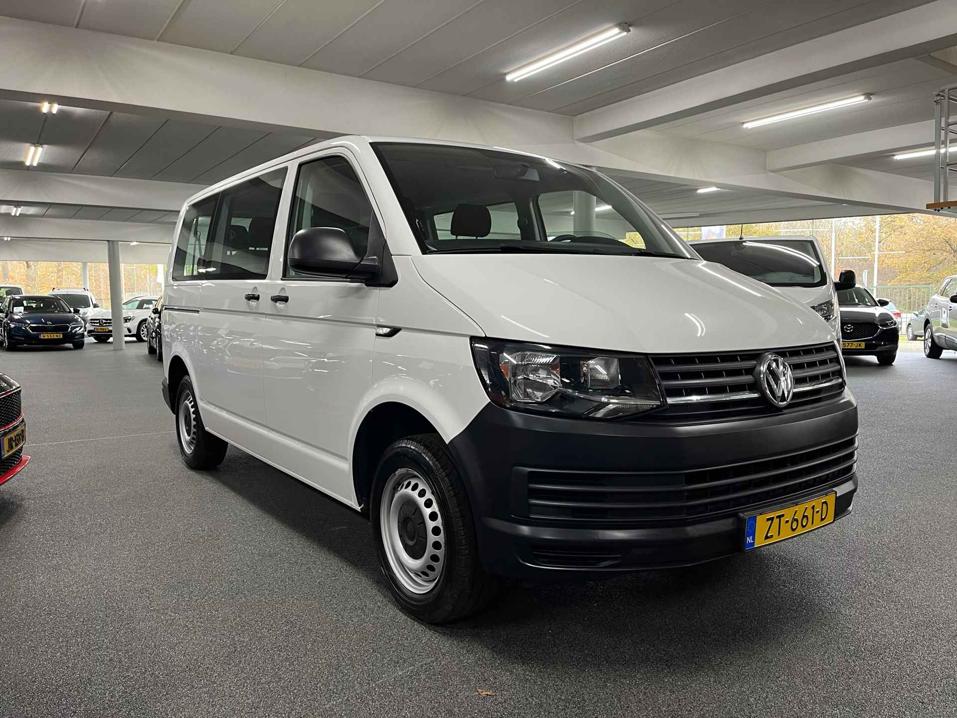 Volkswagen Transporter Kombi 2.0 TDI L1H1 9-persoons - 4/25